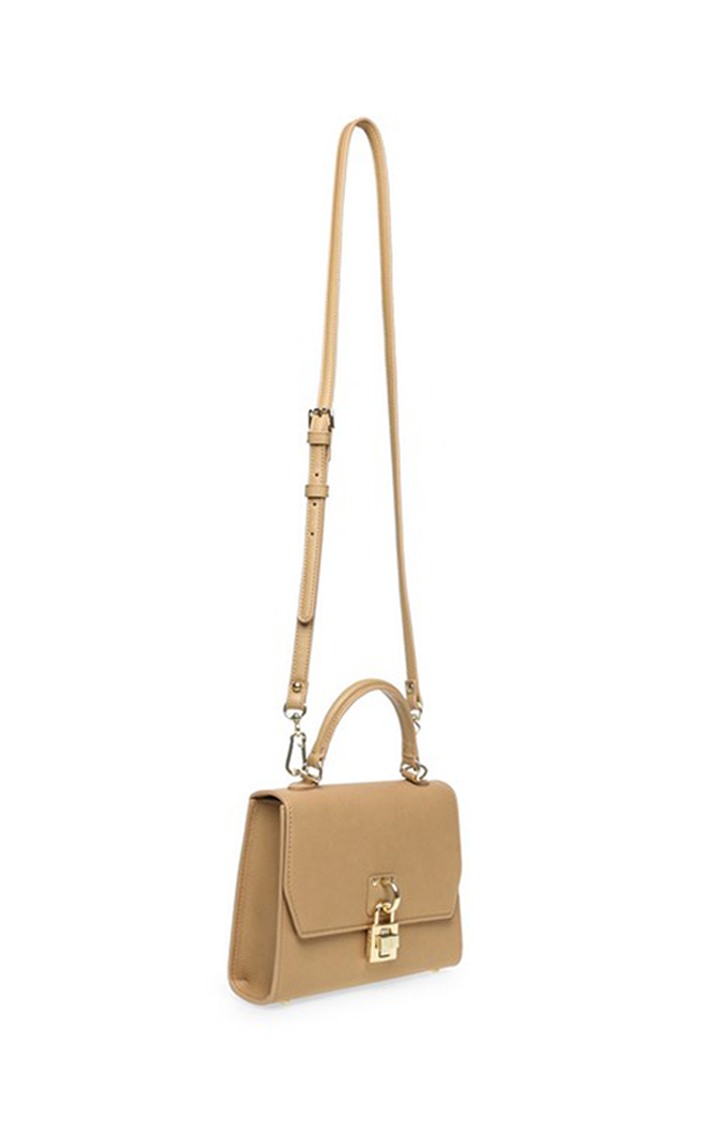 Btucca Beige Handbags