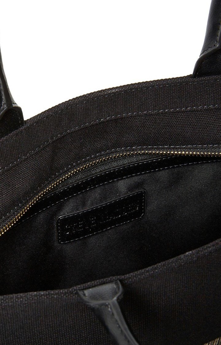Bknoxx Black Handbags