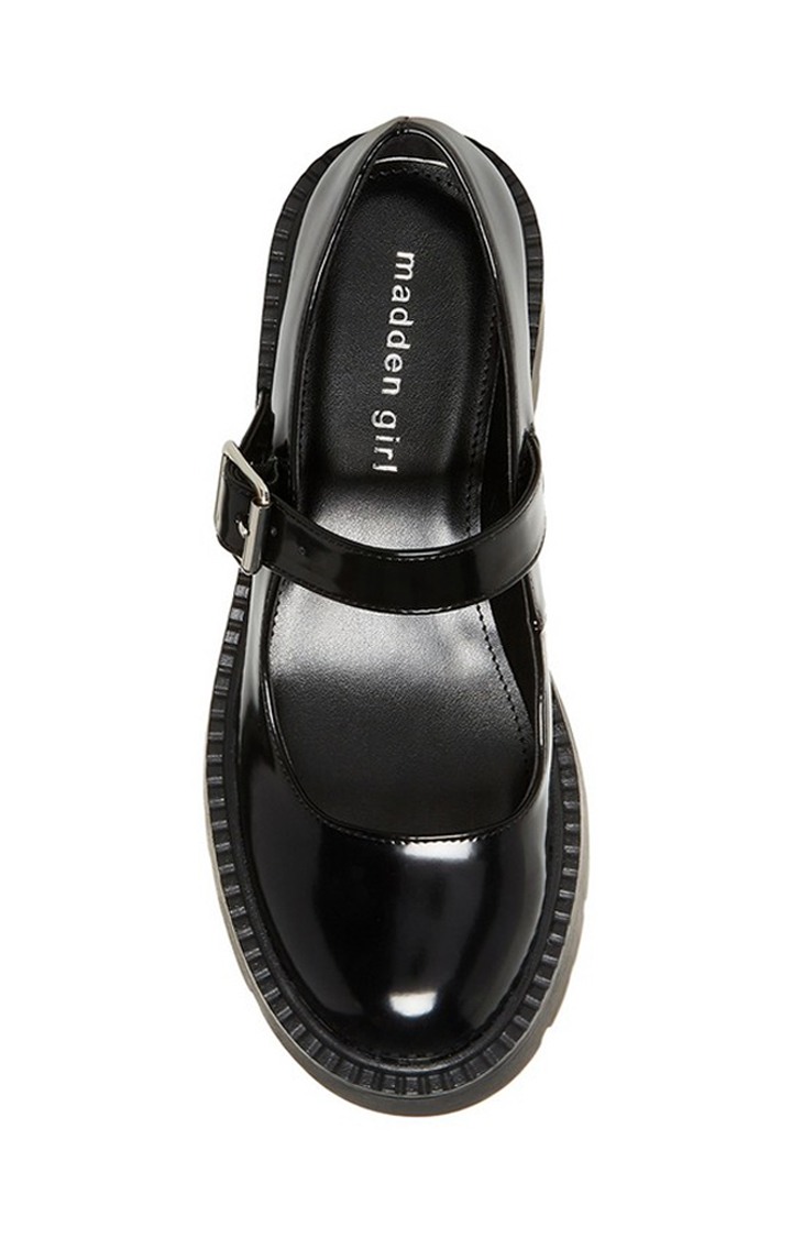 Thunderr Black Closed Flats & Ballerinas