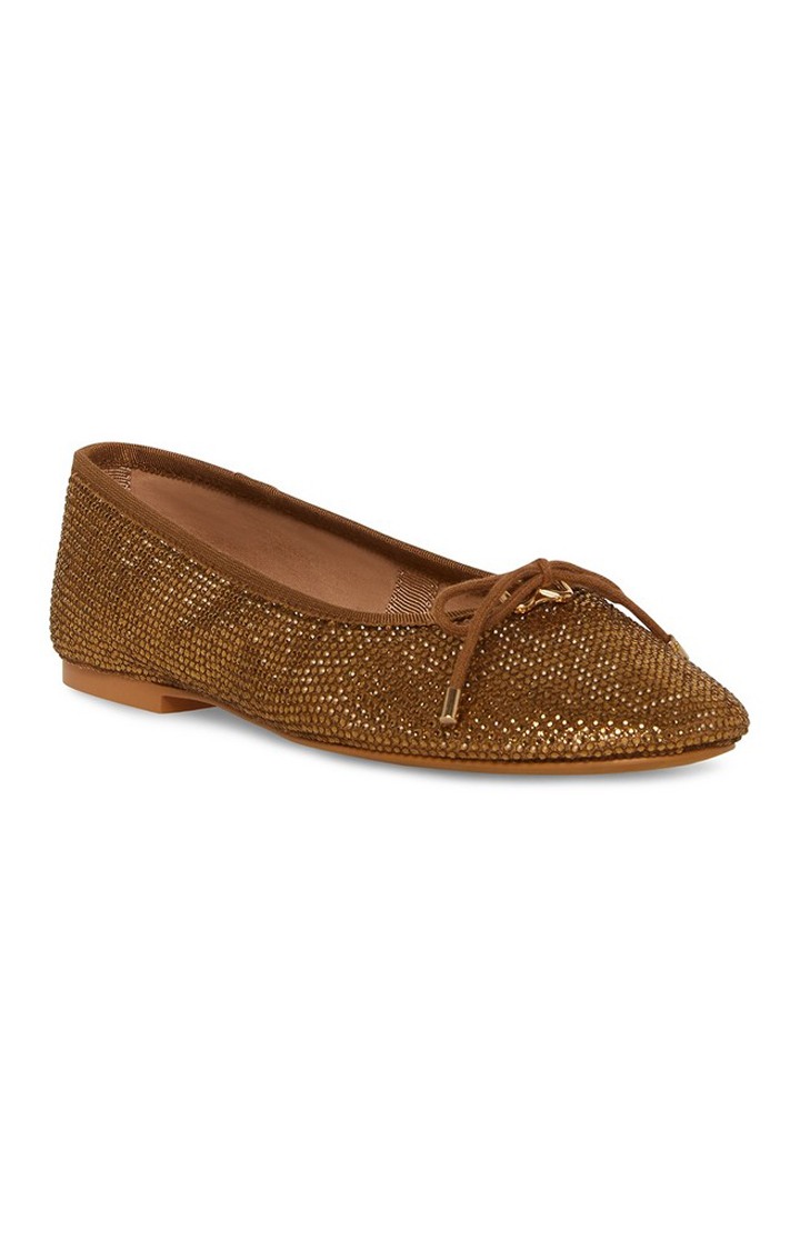 Blossoms-R Brown Closed Flats & Ballerinas