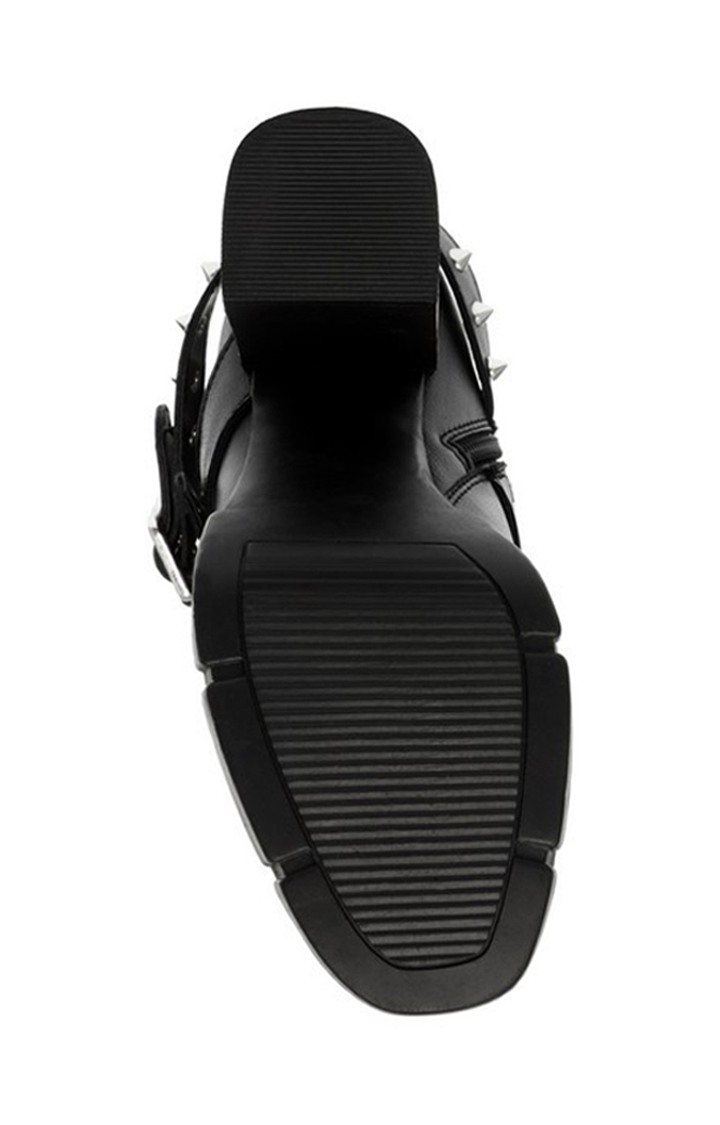 Razor Sharp Black Boots