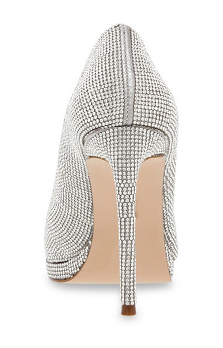 Klassy-R Silver Pumps