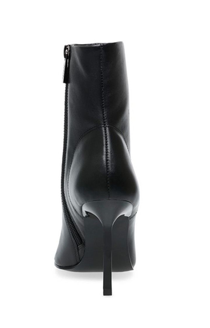 Iyanna Black Boots