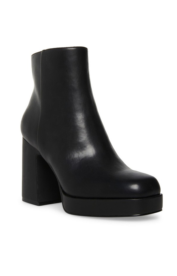 Activatte Black Boots
