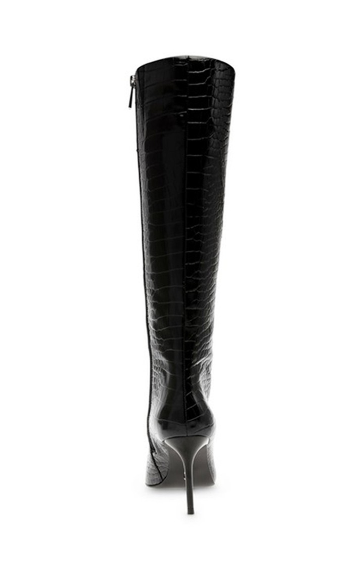 Lovable Black Boots