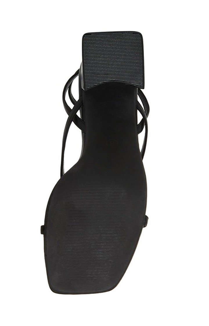 Marrvel Black Heel Sandals
