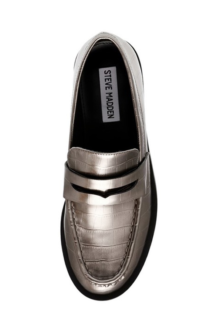 Harlem Silver Closed Flats & Ballerinas