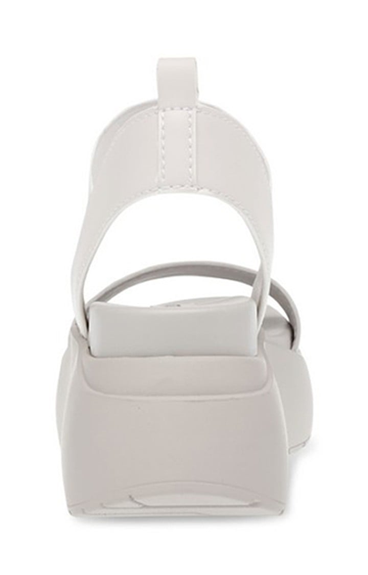Cruisee White Flats