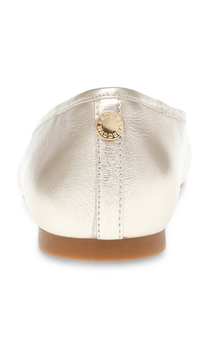 Valisa Gold Closed Flats & Ballerinas