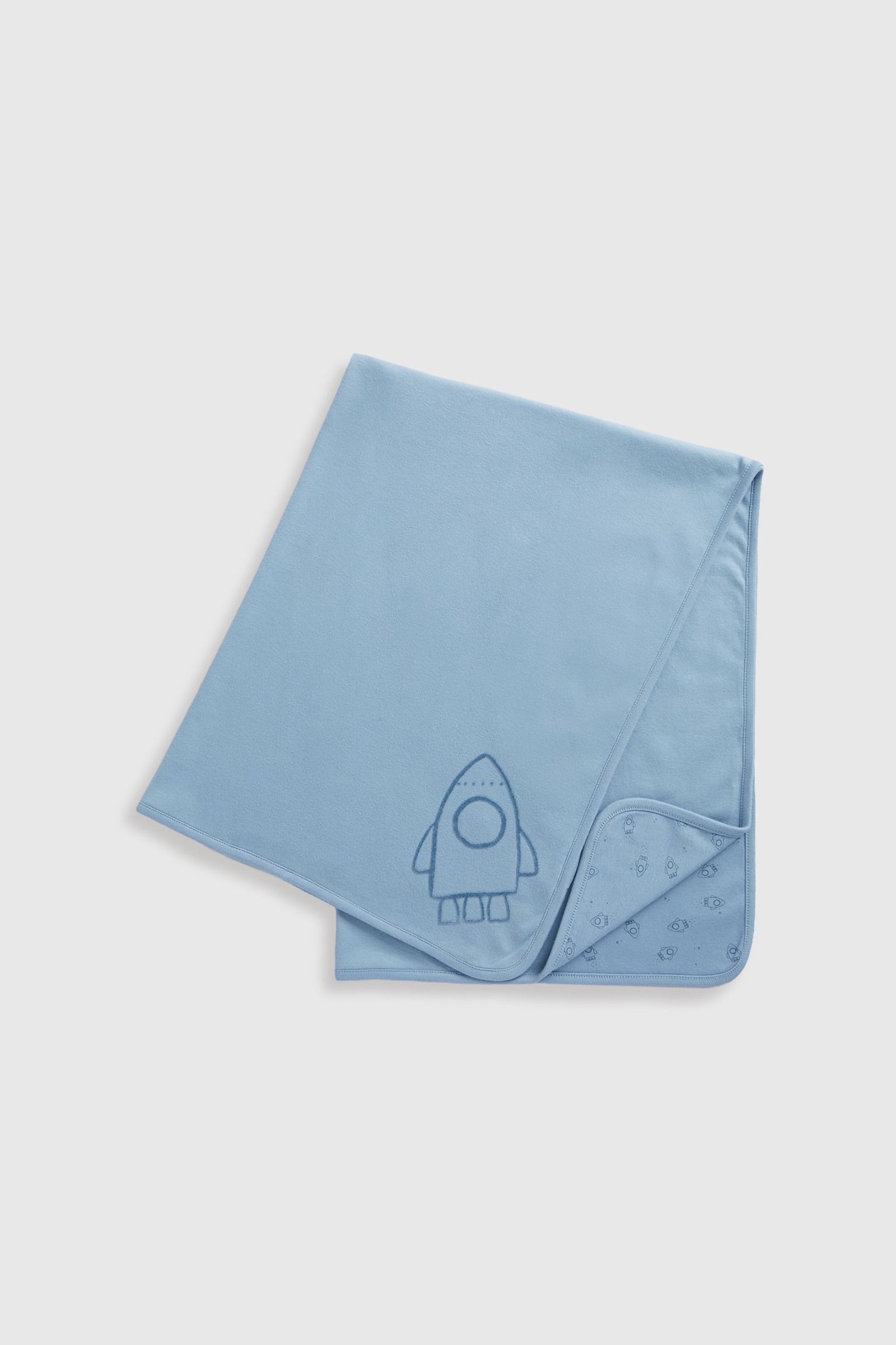 https://cdn.fynd.com/v2/falling-surf-7c8bb8/fyprod/wrkr/products/pictures/item/free/original/000000410401594001/e41PamE3j-410401594001_1.jpeg