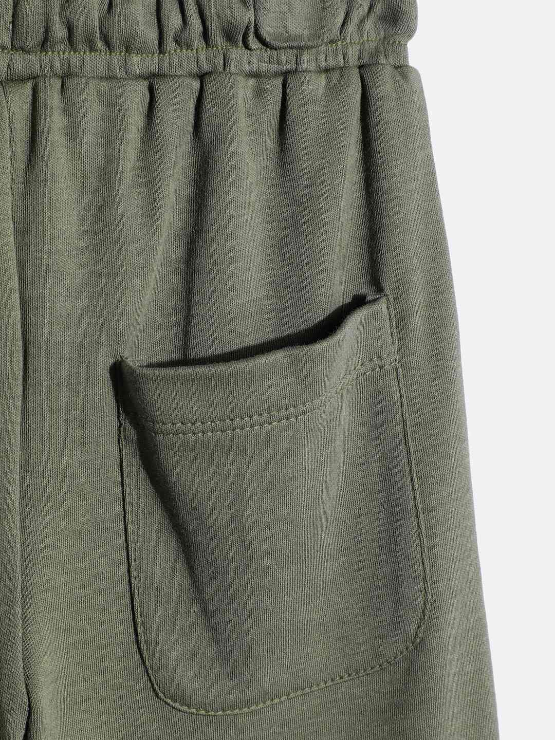 https://cdn.fynd.com/v2/falling-surf-7c8bb8/fyprod/wrkr/products/pictures/item/free/original/000000410401776006/9sKxaoFz6Al-410401776006_5.jpg