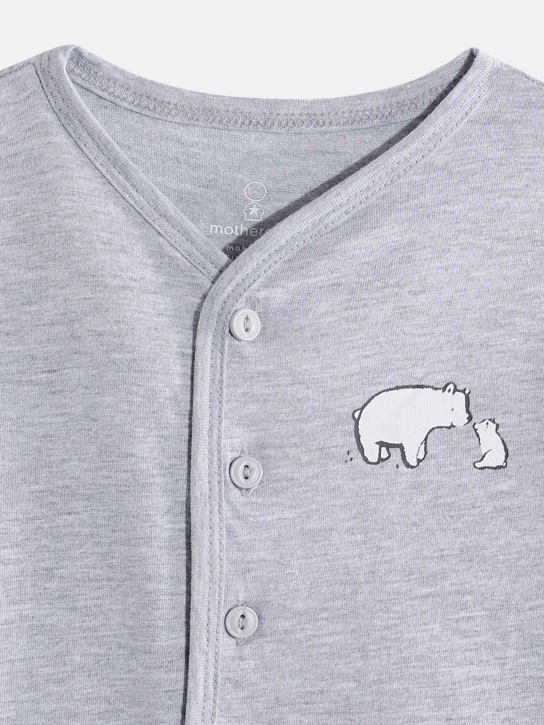 https://cdn.fynd.com/v2/falling-surf-7c8bb8/fyprod/wrkr/products/pictures/item/free/original/000000410401779008/M047XwINaFZ-410401779008_13.jpg