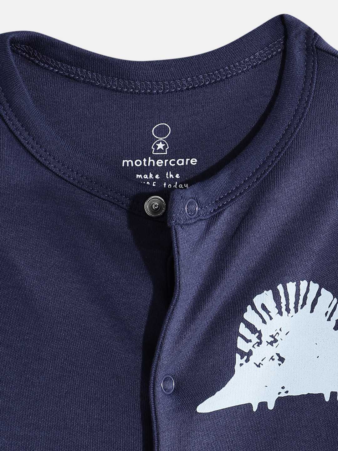 https://cdn.fynd.com/v2/falling-surf-7c8bb8/fyprod/wrkr/products/pictures/item/free/original/000000410401786006/aC9xUo0S5TU-410401786006_11.jpg