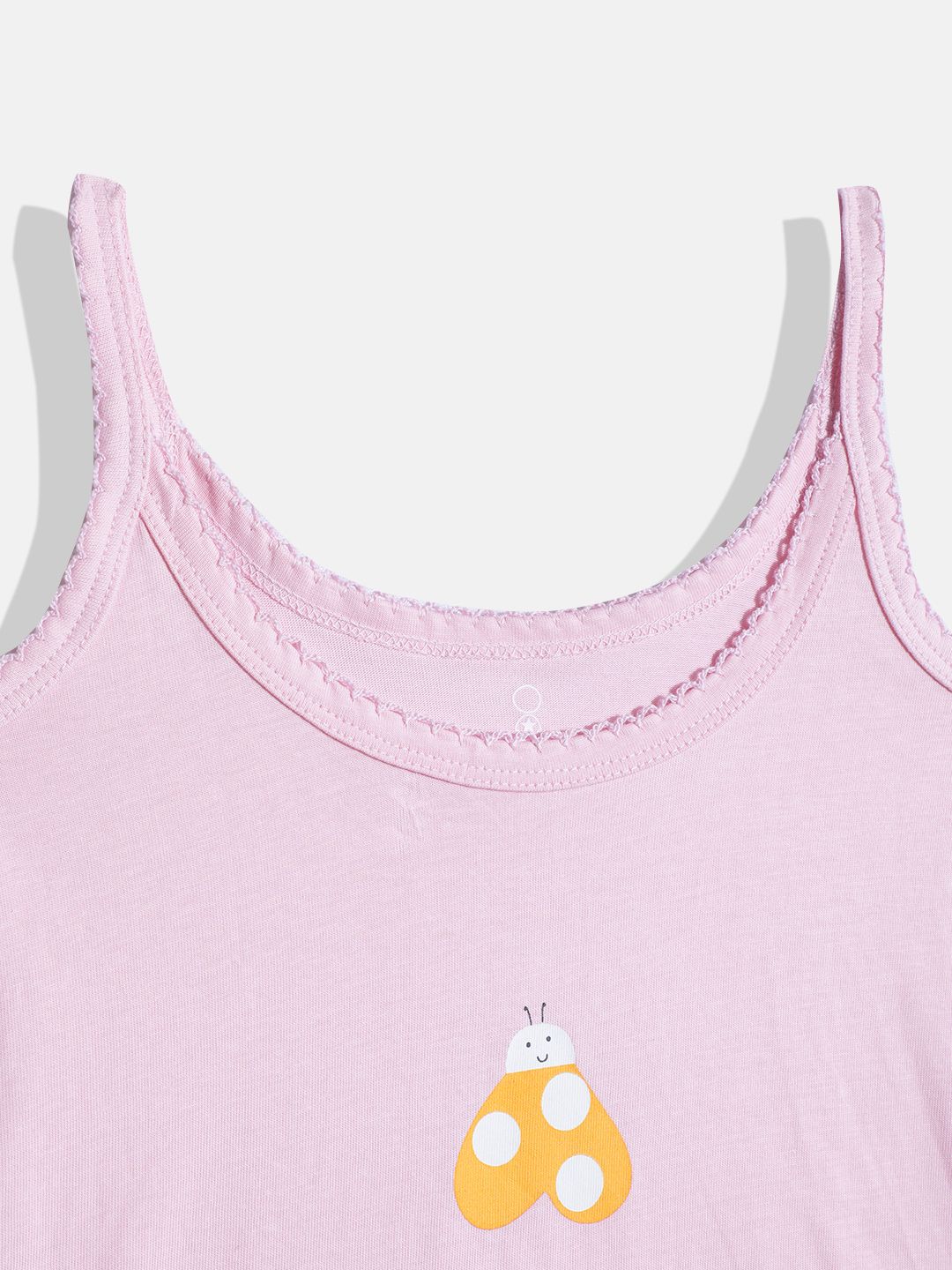 https://cdn.fynd.com/v2/falling-surf-7c8bb8/fyprod/wrkr/products/pictures/item/free/original/000000410401797008/Aomz_kVBDra-410401797008_7.jpg