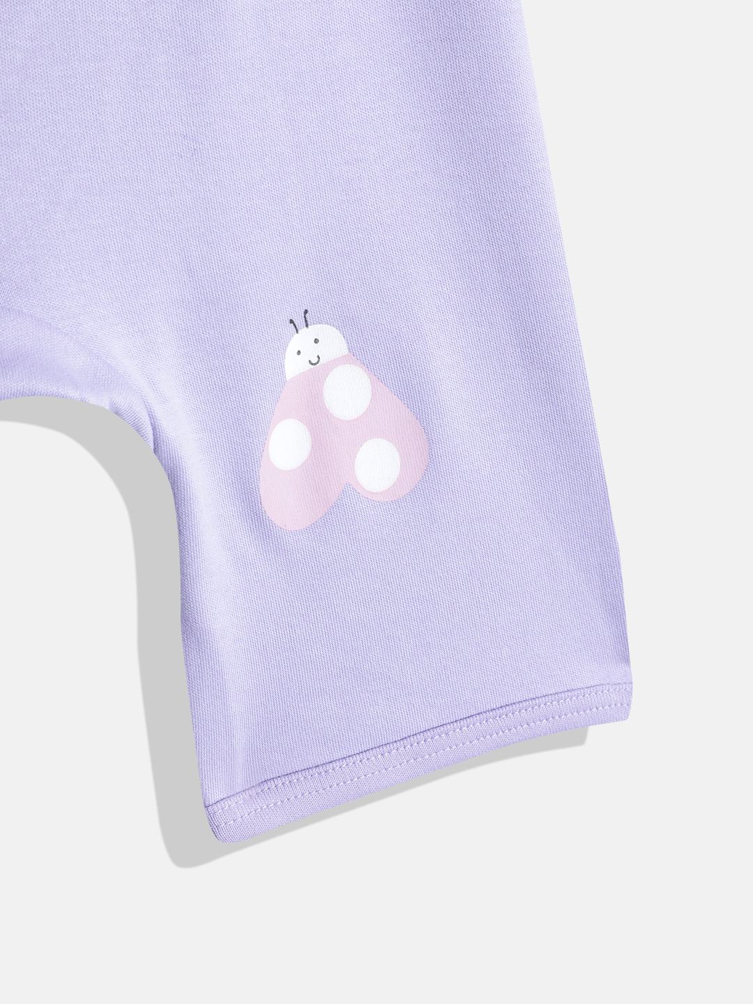 https://cdn.fynd.com/v2/falling-surf-7c8bb8/fyprod/wrkr/products/pictures/item/free/original/000000410401803008/TZC4DfUsiEY5-410401803008_5.jpg