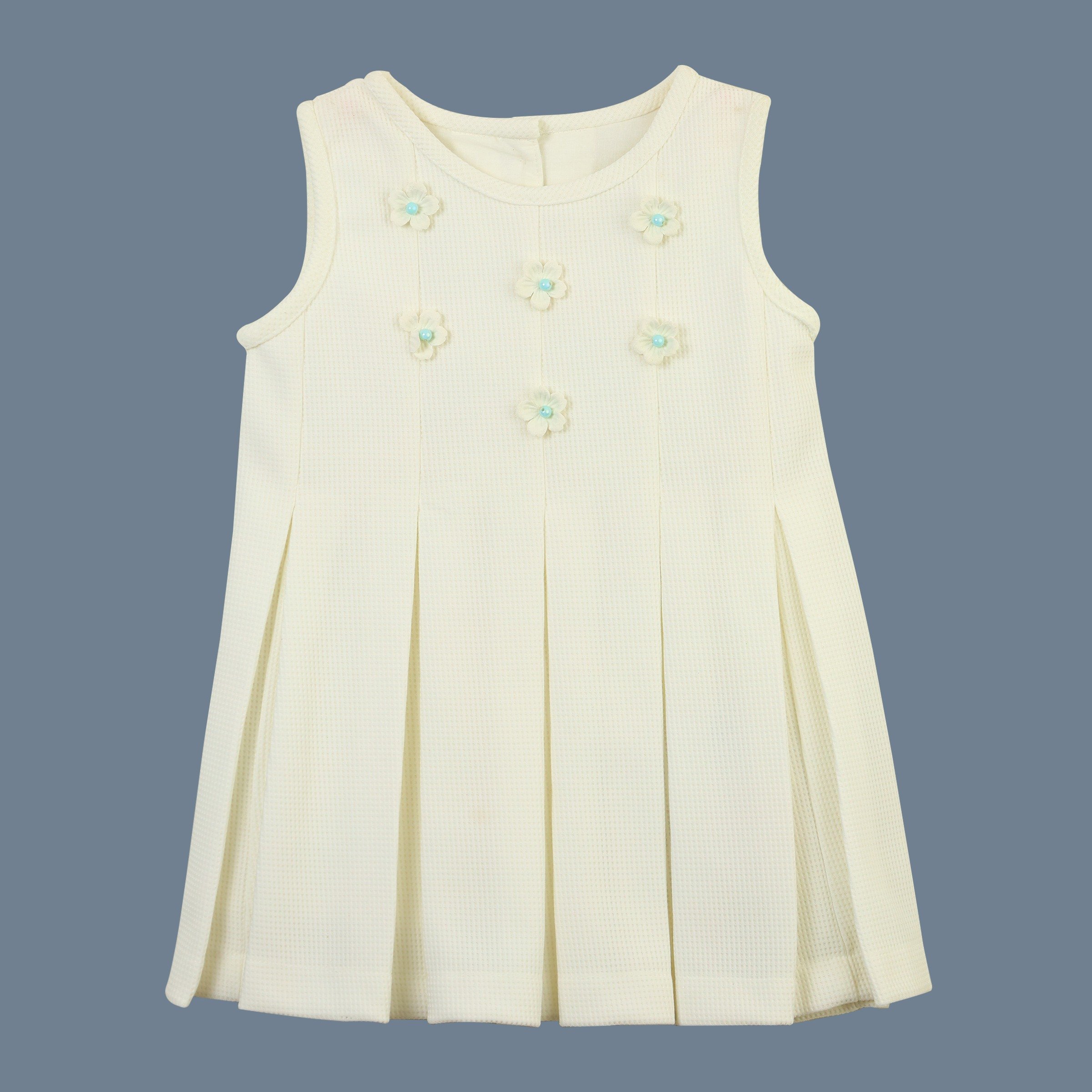 White Nursery Girls Pleated Sleeveless Dress With Floral Applique - White