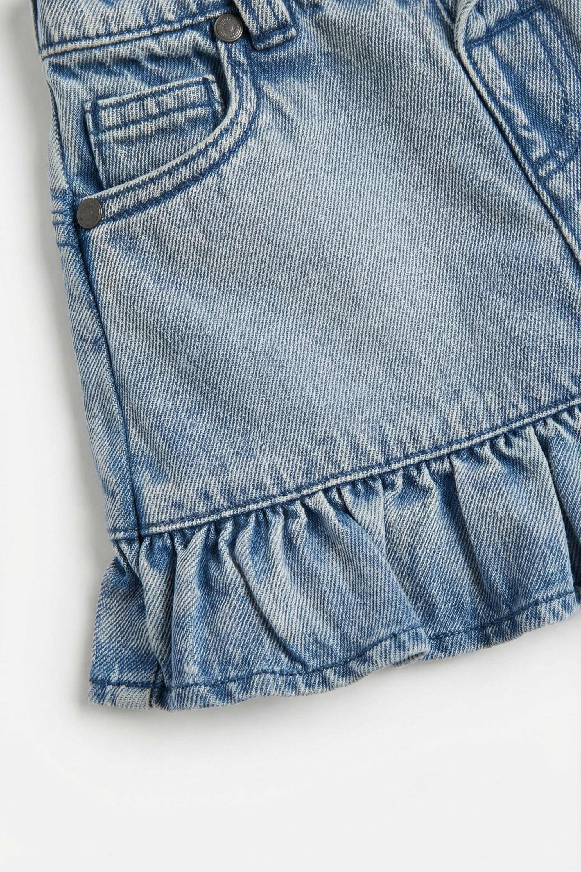 https://cdn.fynd.com/v2/falling-surf-7c8bb8/fyprod/wrkr/products/pictures/item/free/original/000000410402011001/48DktYEyLk1D-000000410402011001_7.jpg
