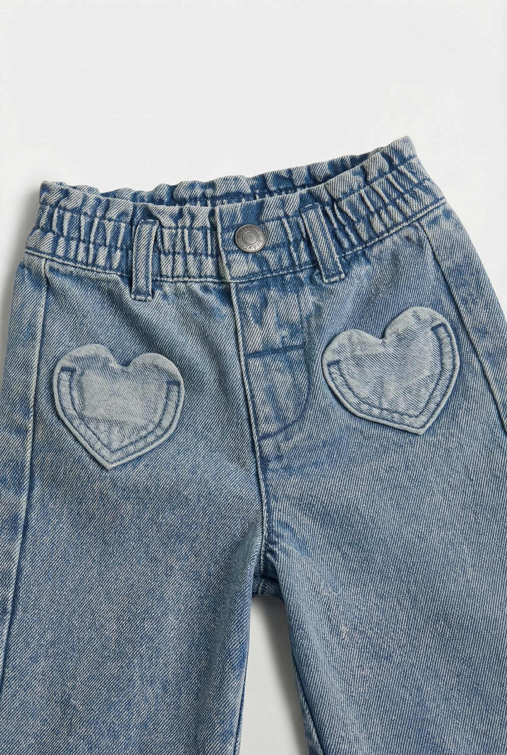 https://cdn.fynd.com/v2/falling-surf-7c8bb8/fyprod/wrkr/products/pictures/item/free/original/000000410402043001/5jmdfzicCNw-000000410402043001_7.jpg