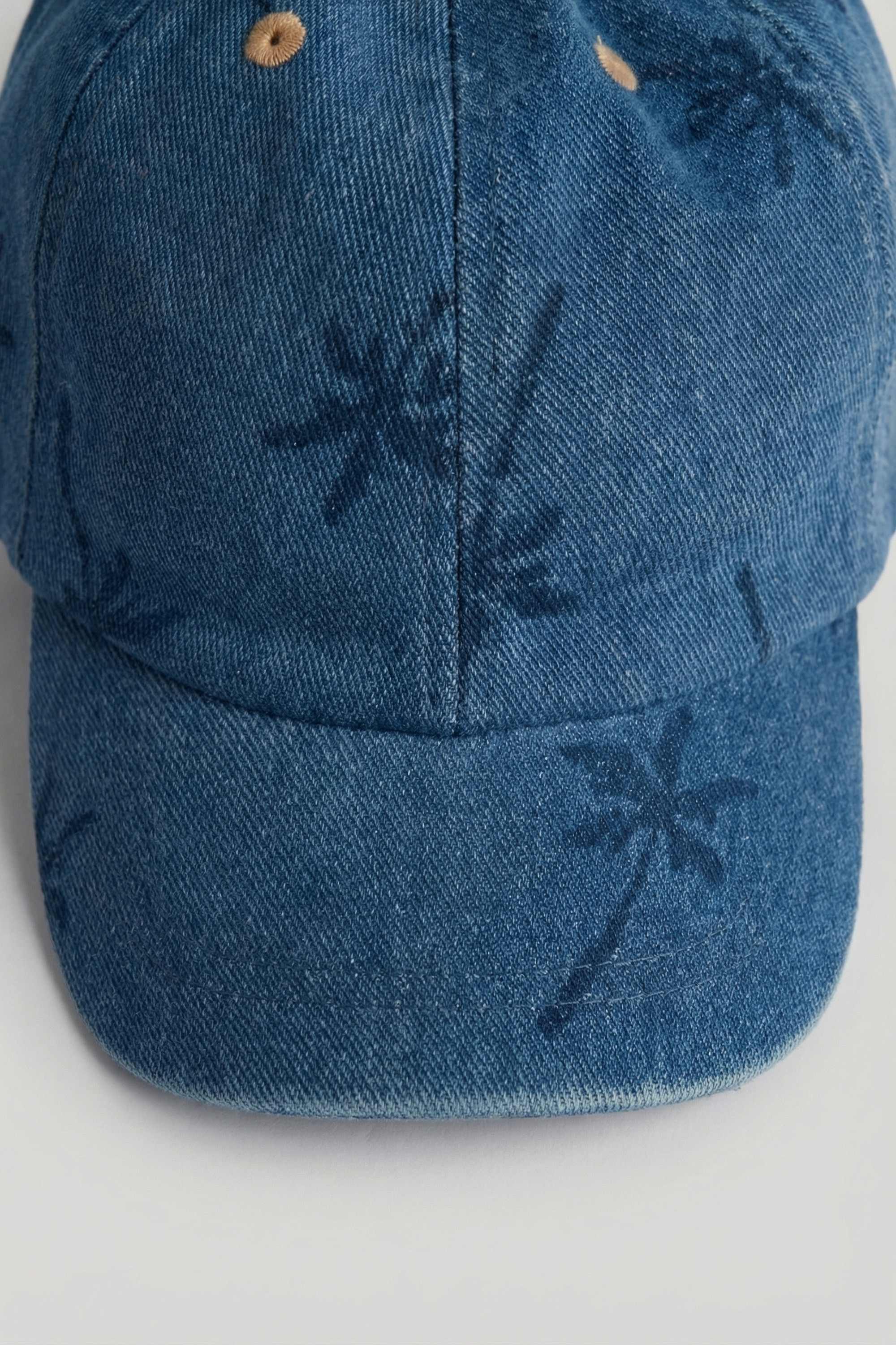 https://cdn.fynd.com/v2/falling-surf-7c8bb8/fyprod/wrkr/products/pictures/item/free/original/000000410402093001/v0CTyCMLFt-000000410402093001_6.jpg
