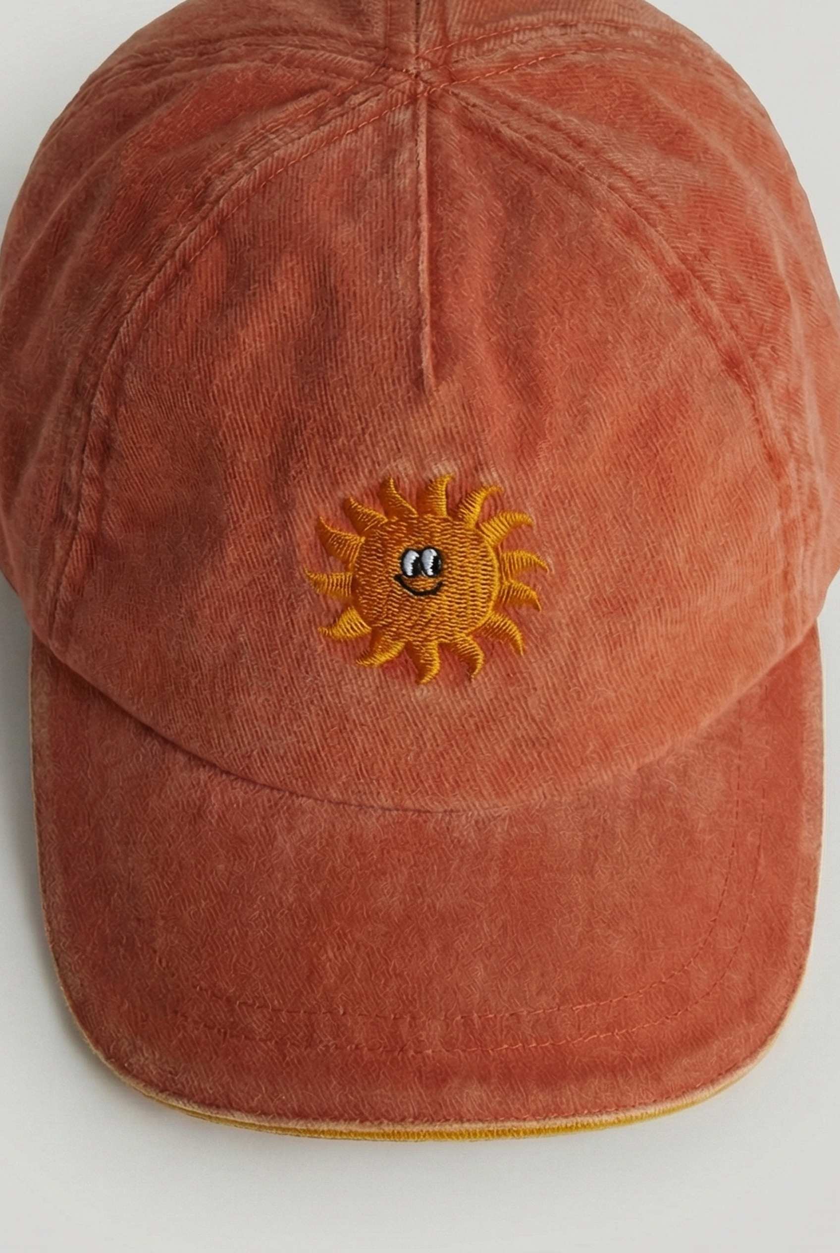 https://cdn.fynd.com/v2/falling-surf-7c8bb8/fyprod/wrkr/products/pictures/item/free/original/000000410402098001/FbKyPBYnXj_-000000410402098001_6.jpg