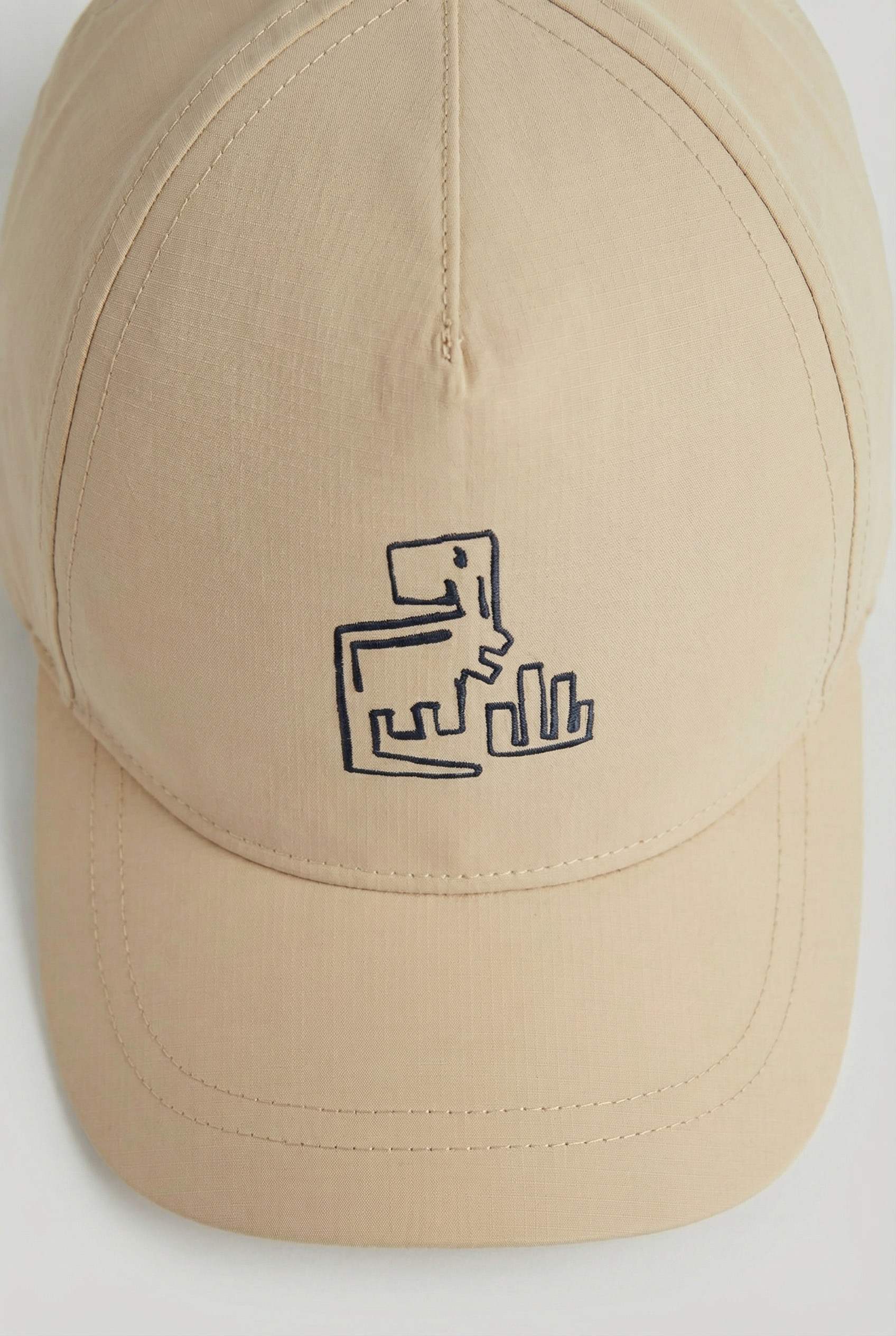 https://cdn.fynd.com/v2/falling-surf-7c8bb8/fyprod/wrkr/products/pictures/item/free/original/000000410402102001/UvZrSMeu5sj-000000410402102001_5.jpg