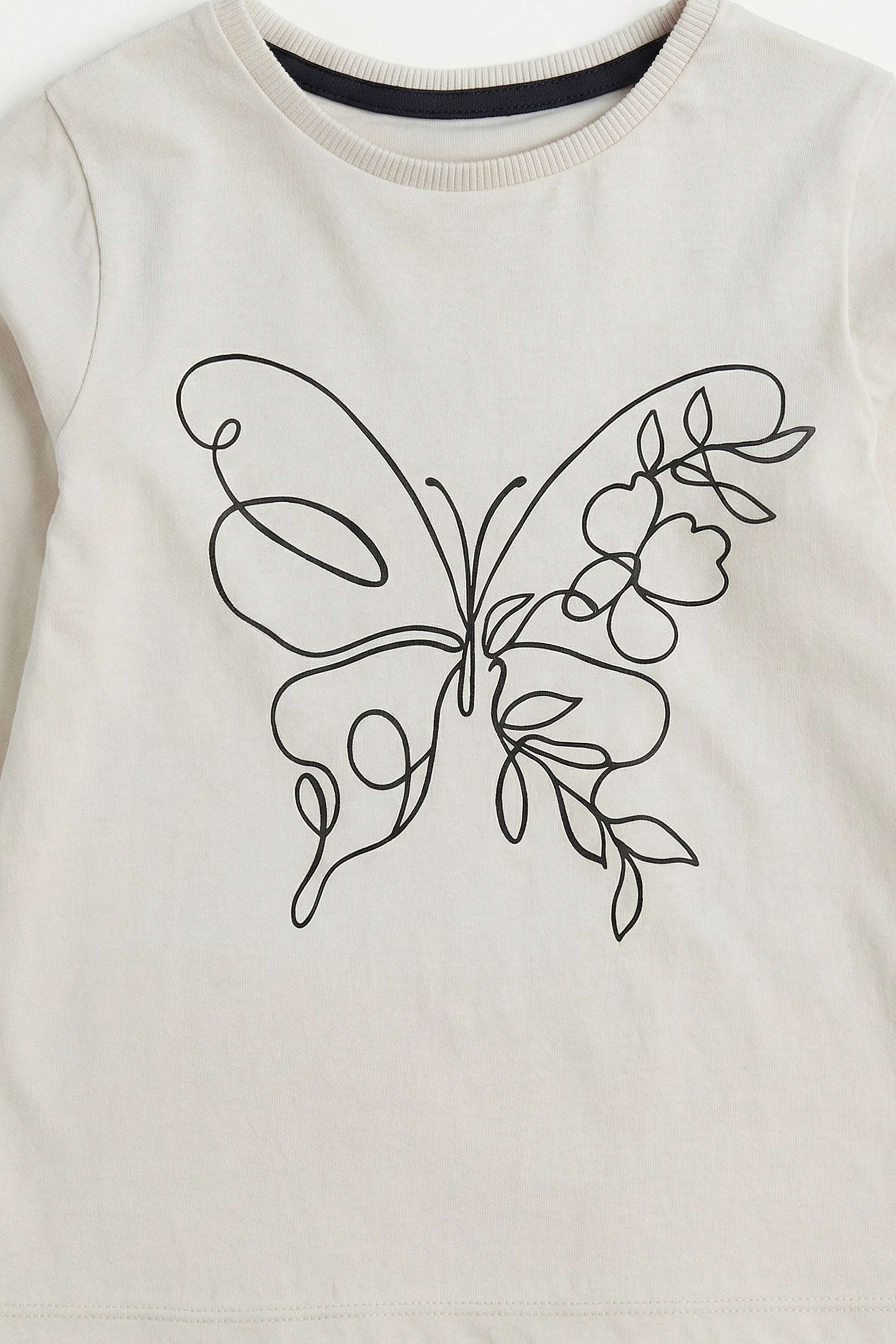 https://cdn.fynd.com/v2/falling-surf-7c8bb8/fyprod/wrkr/products/pictures/item/free/original/000000410402164001/VMdQqQFw8FB-000000410402164001_7.jpg