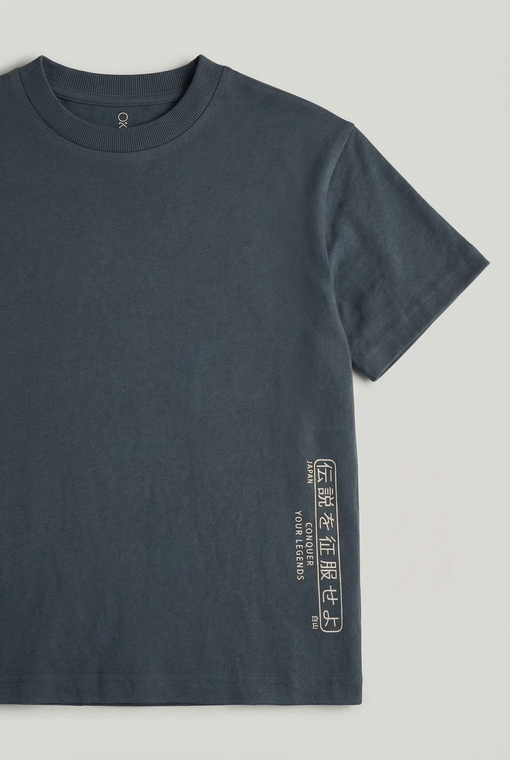 https://cdn.fynd.com/v2/falling-surf-7c8bb8/fyprod/wrkr/products/pictures/item/free/original/000000410402168001/XWEQiIjdRHM-000000410402168001_6.jpg