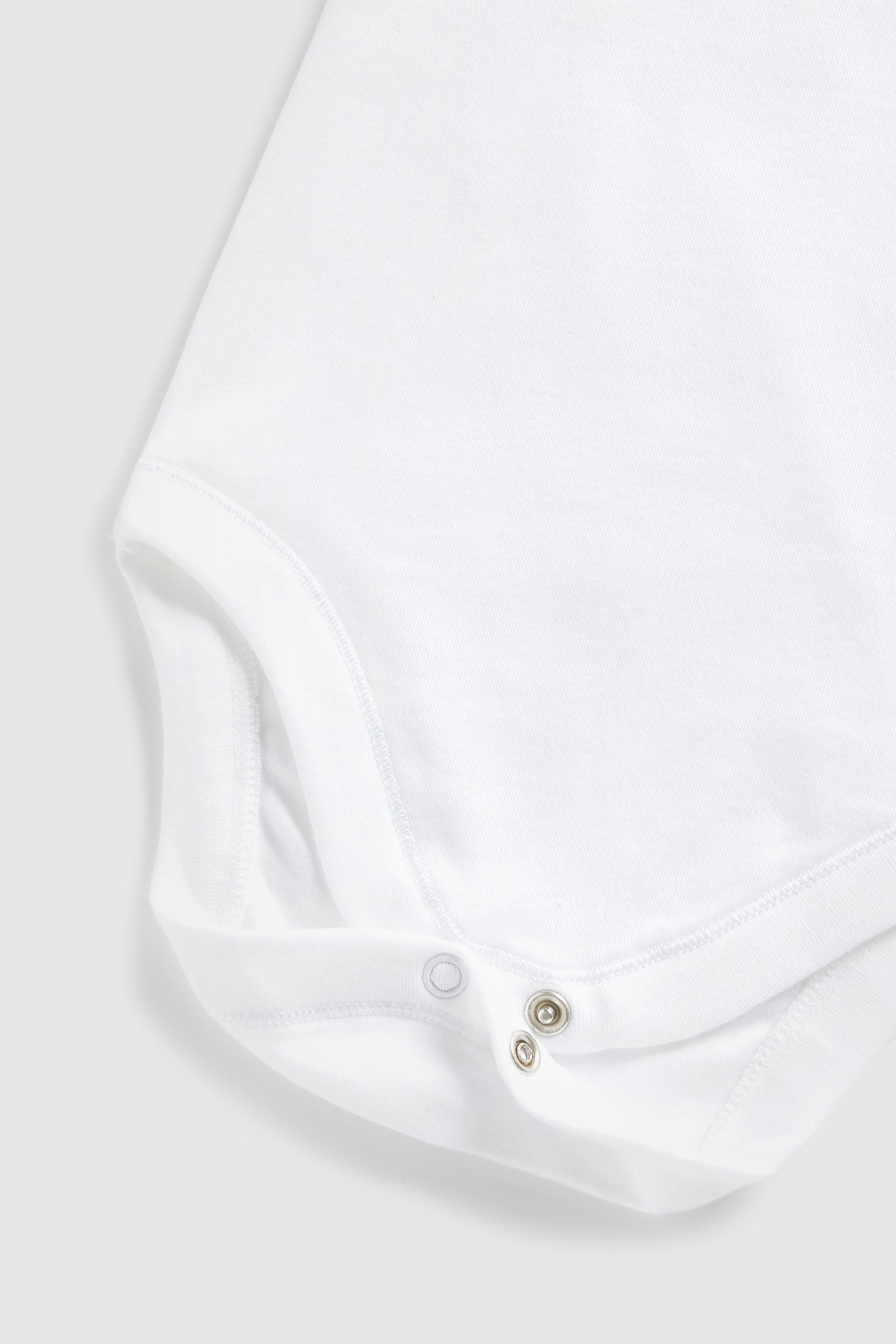 https://cdn.fynd.com/v2/falling-surf-7c8bb8/fyprod/wrkr/products/pictures/item/free/original/000000410402724001/xfyLqCq38l-000000410402724001_5.jpeg