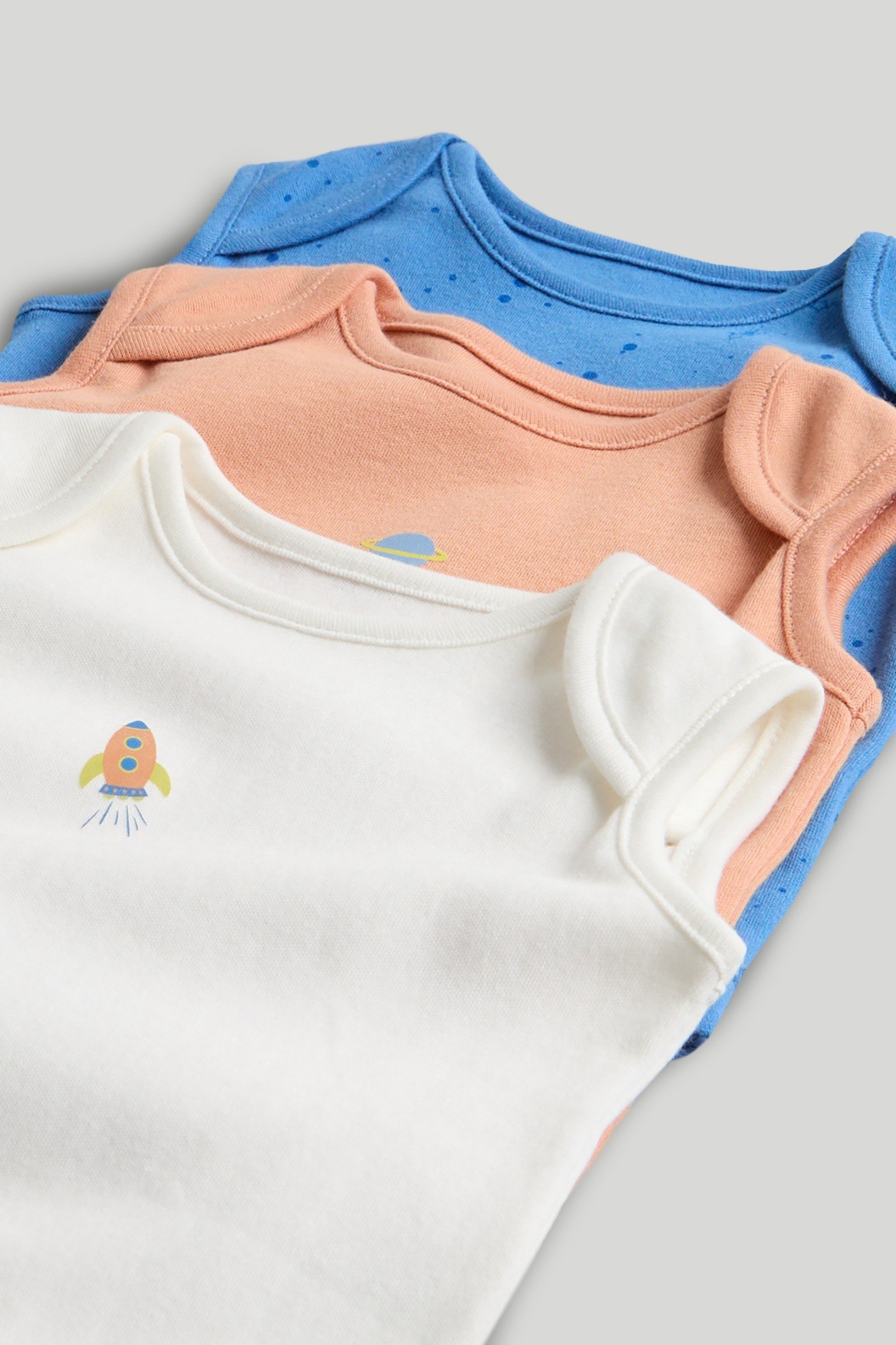 https://cdn.fynd.com/v2/falling-surf-7c8bb8/fyprod/wrkr/products/pictures/item/free/original/000000410403371001/LMJgiR0mOy2-000000410403371001_7.jpeg