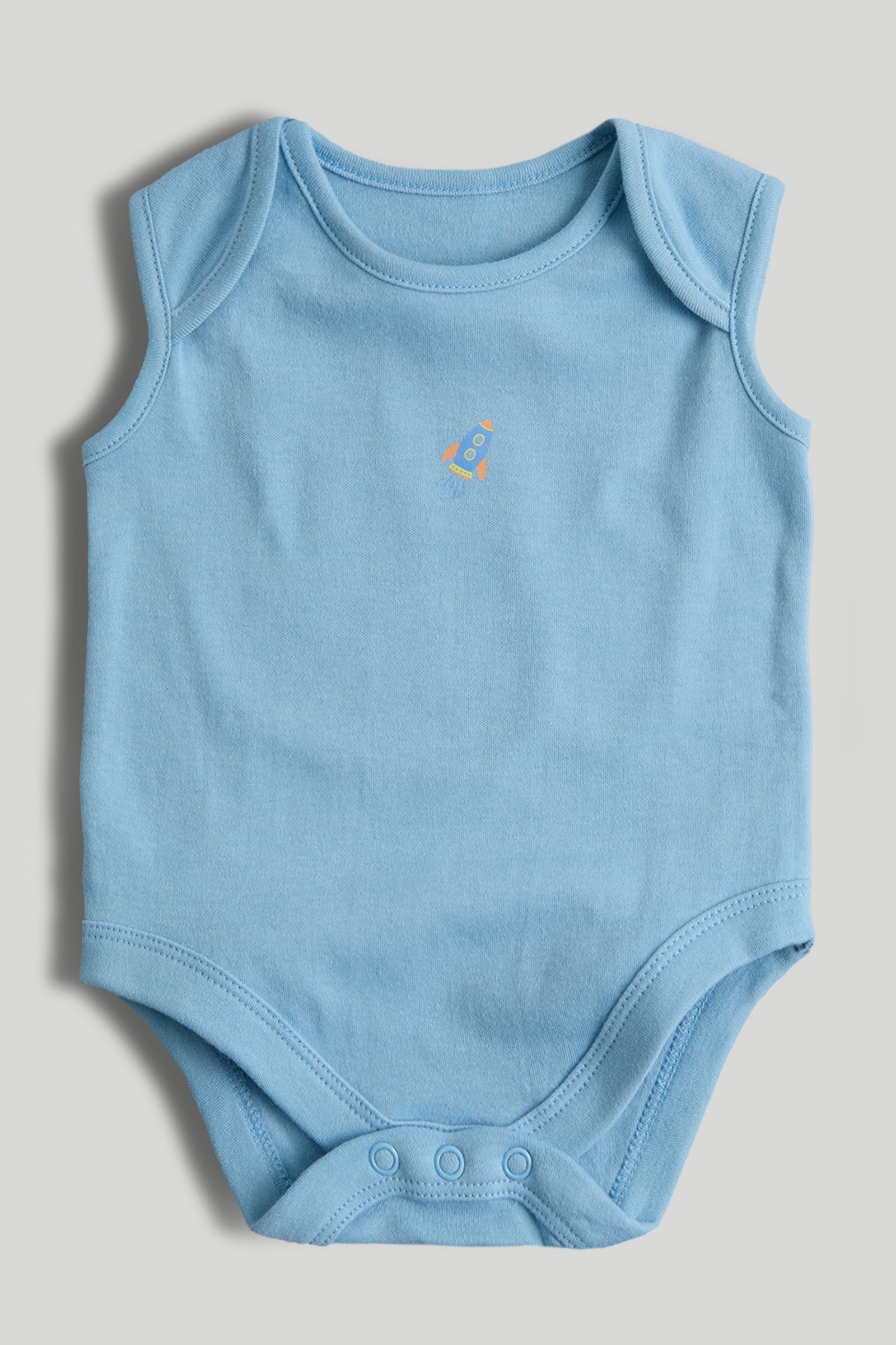 https://cdn.fynd.com/v2/falling-surf-7c8bb8/fyprod/wrkr/products/pictures/item/free/original/000000410403371001/RYvAZPsvOQd-000000410403371001_2.jpeg