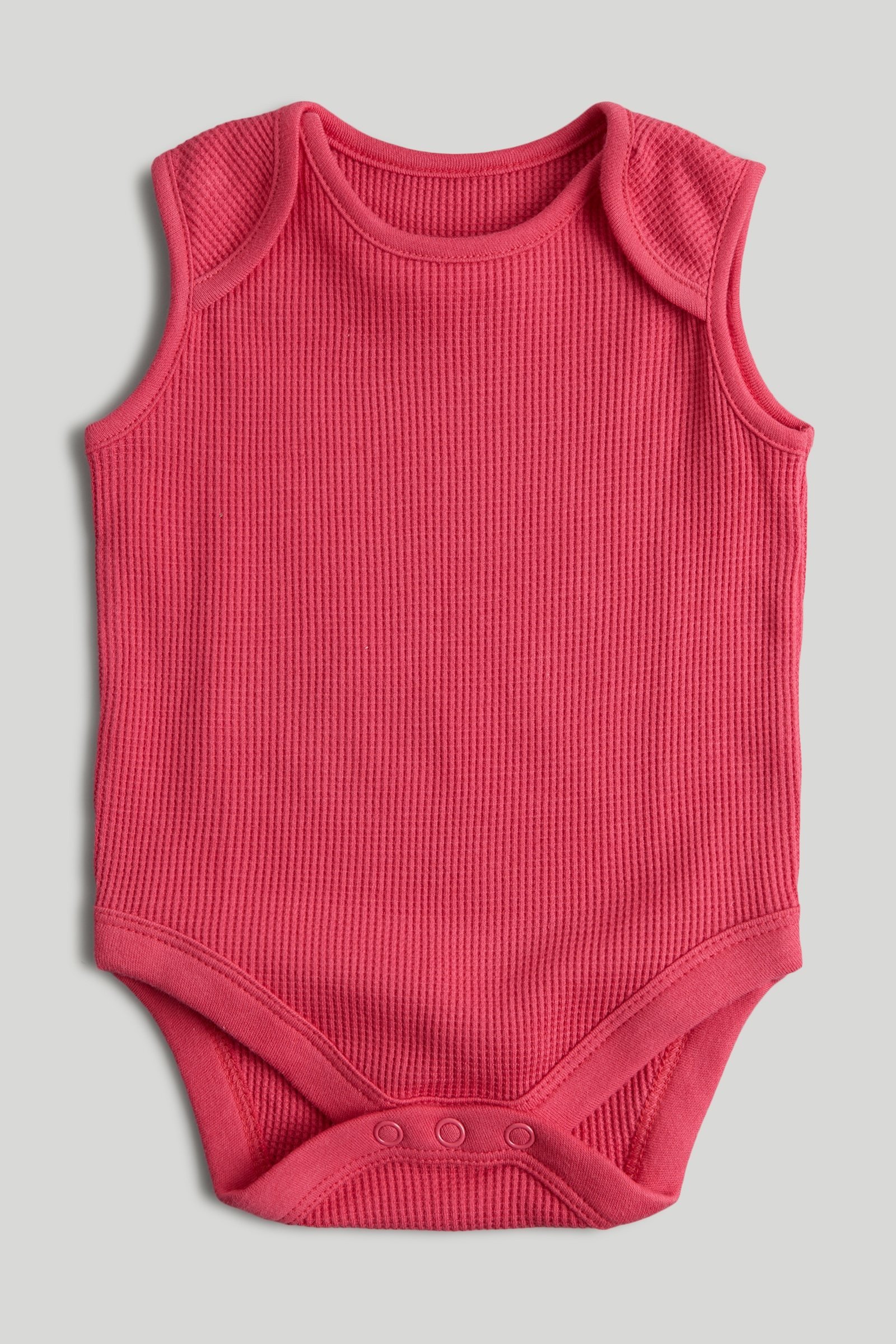 https://cdn.fynd.com/v2/falling-surf-7c8bb8/fyprod/wrkr/products/pictures/item/free/original/000000410403379001/Djll9C32pq-000000410403379001_5.jpeg