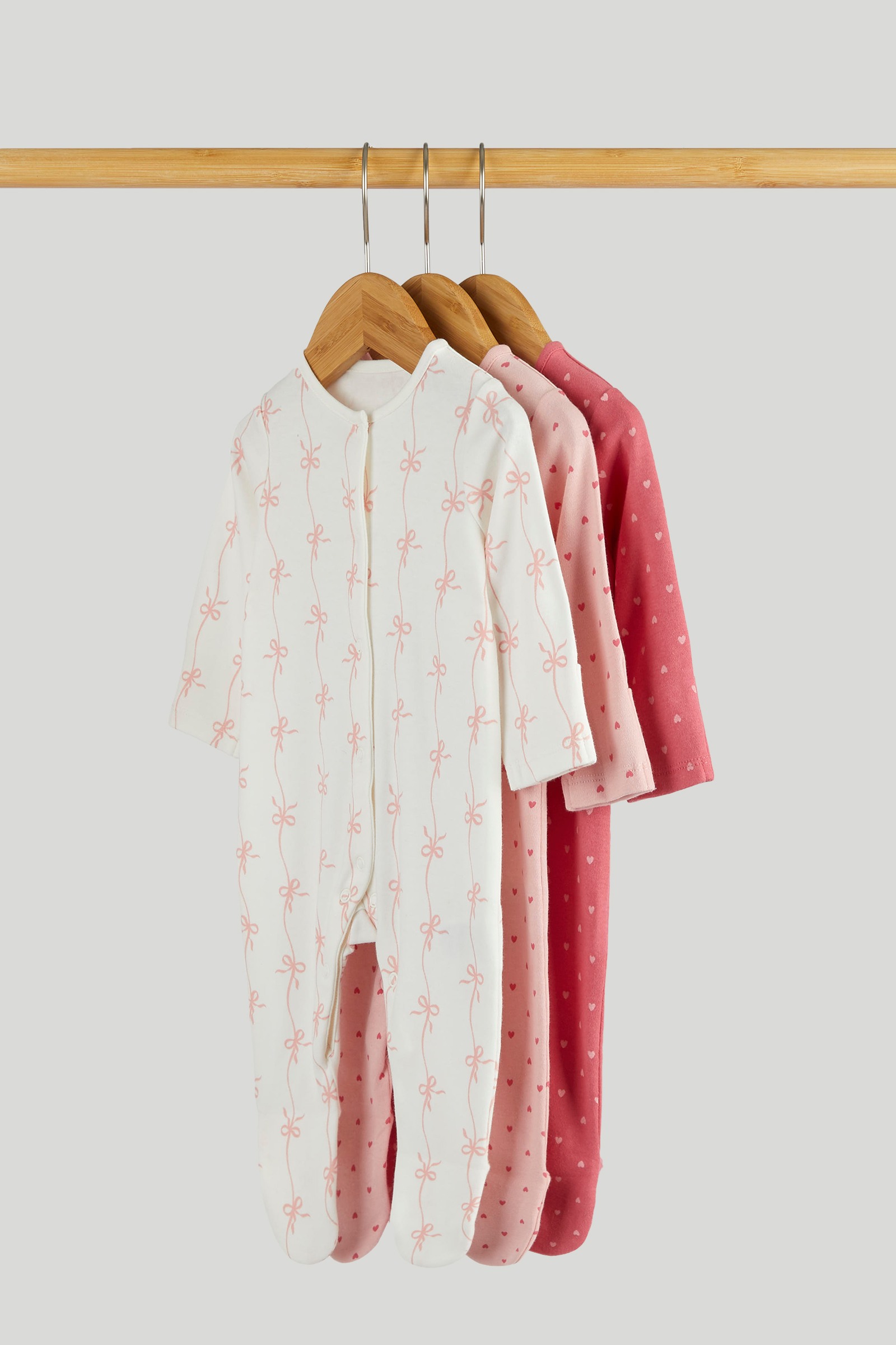 https://cdn.fynd.com/v2/falling-surf-7c8bb8/fyprod/wrkr/products/pictures/item/free/original/000000410403530001/ie0ElhhysU6-000000410403530001_6.jpeg