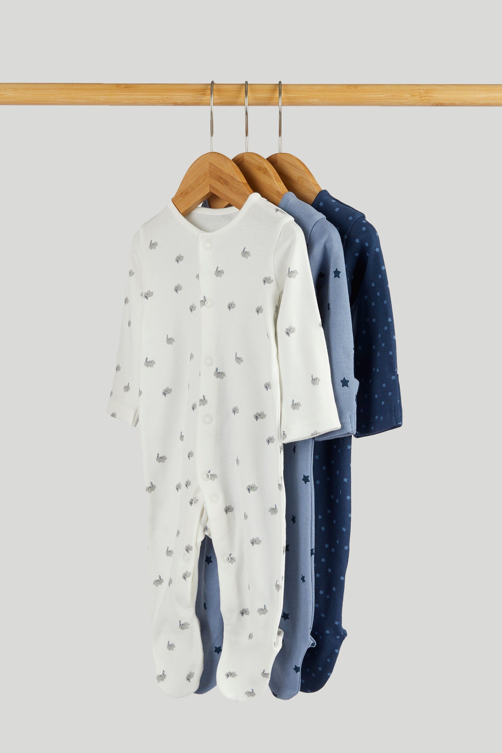 https://cdn.fynd.com/v2/falling-surf-7c8bb8/fyprod/wrkr/products/pictures/item/free/original/000000410403568001/3LFHCSaEo6T-000000410403568001_6.jpeg