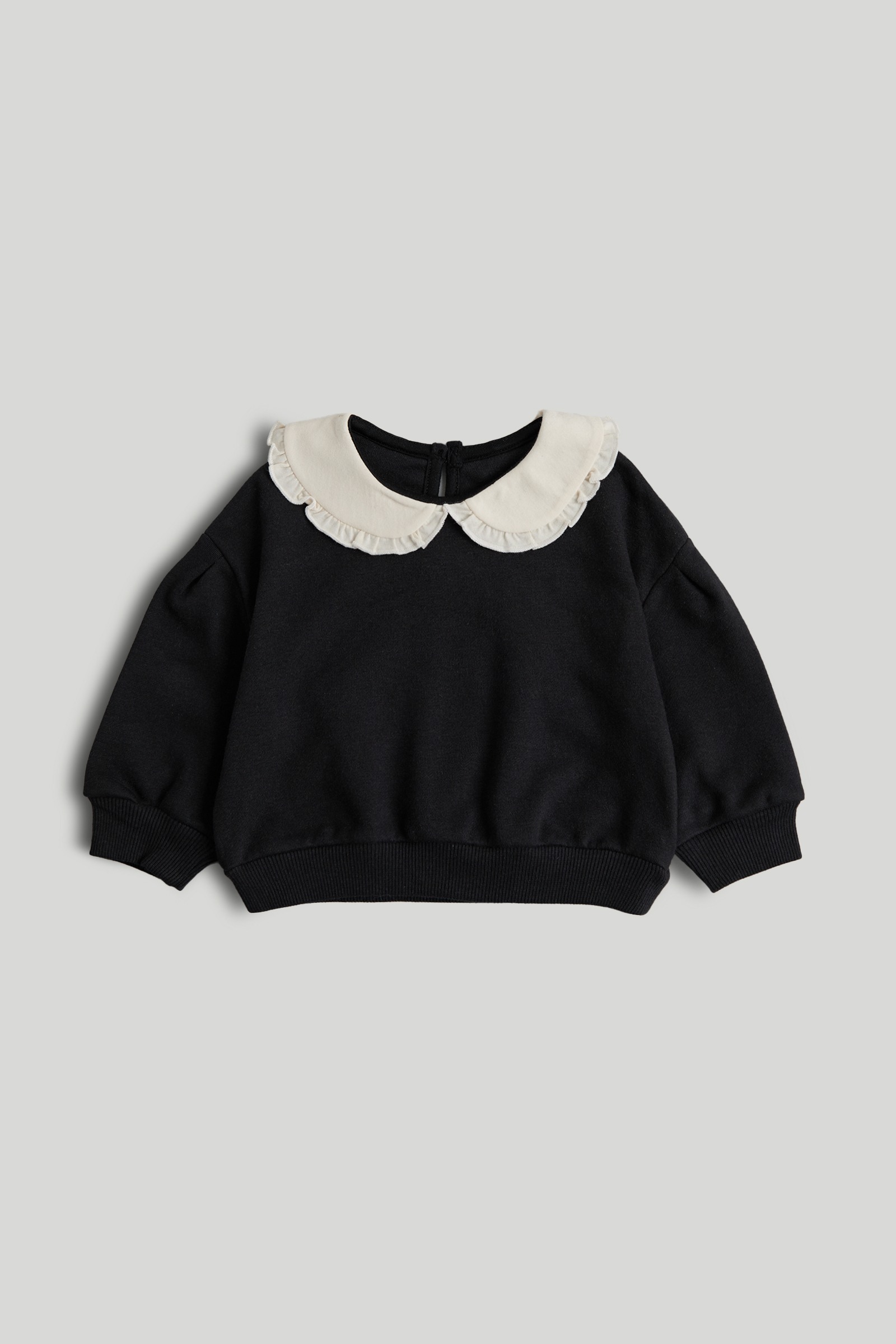 https://cdn.fynd.com/v2/falling-surf-7c8bb8/fyprod/wrkr/products/pictures/item/free/original/000000410403631001/UcyFoTuIUu-000000410403631001_1.jpeg