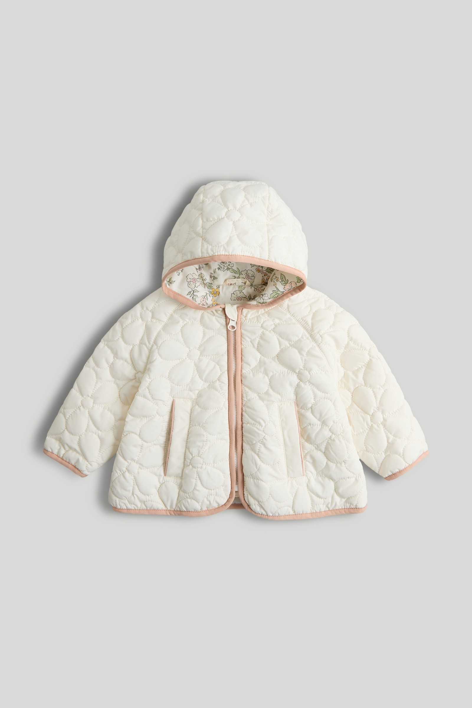 https://cdn.fynd.com/v2/falling-surf-7c8bb8/fyprod/wrkr/products/pictures/item/free/original/000000410403713001/hYMXcu5_tO-000000410403713001_1.jpeg