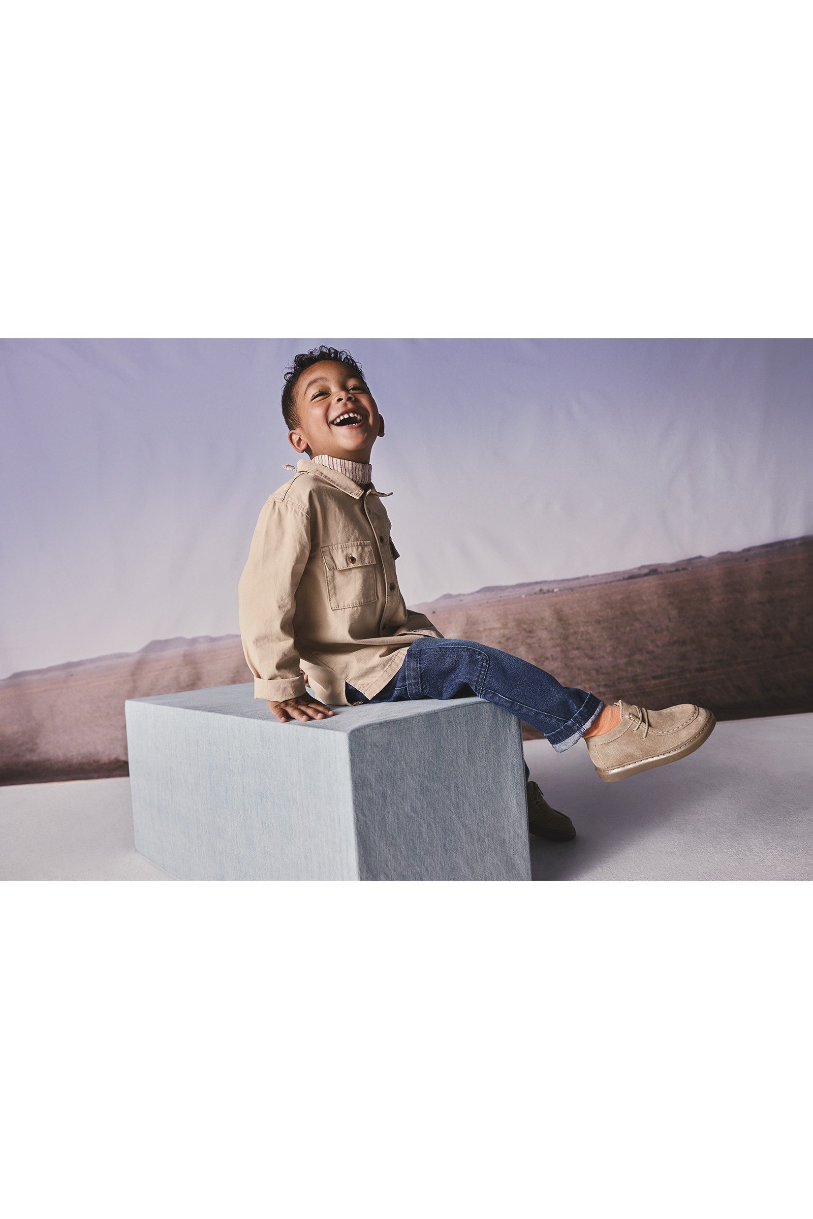 https://cdn.fynd.com/v2/falling-surf-7c8bb8/fyprod/wrkr/products/pictures/item/free/original/000000410403872001/r7knMqoOKCZ-000000410403872001_4.jpeg