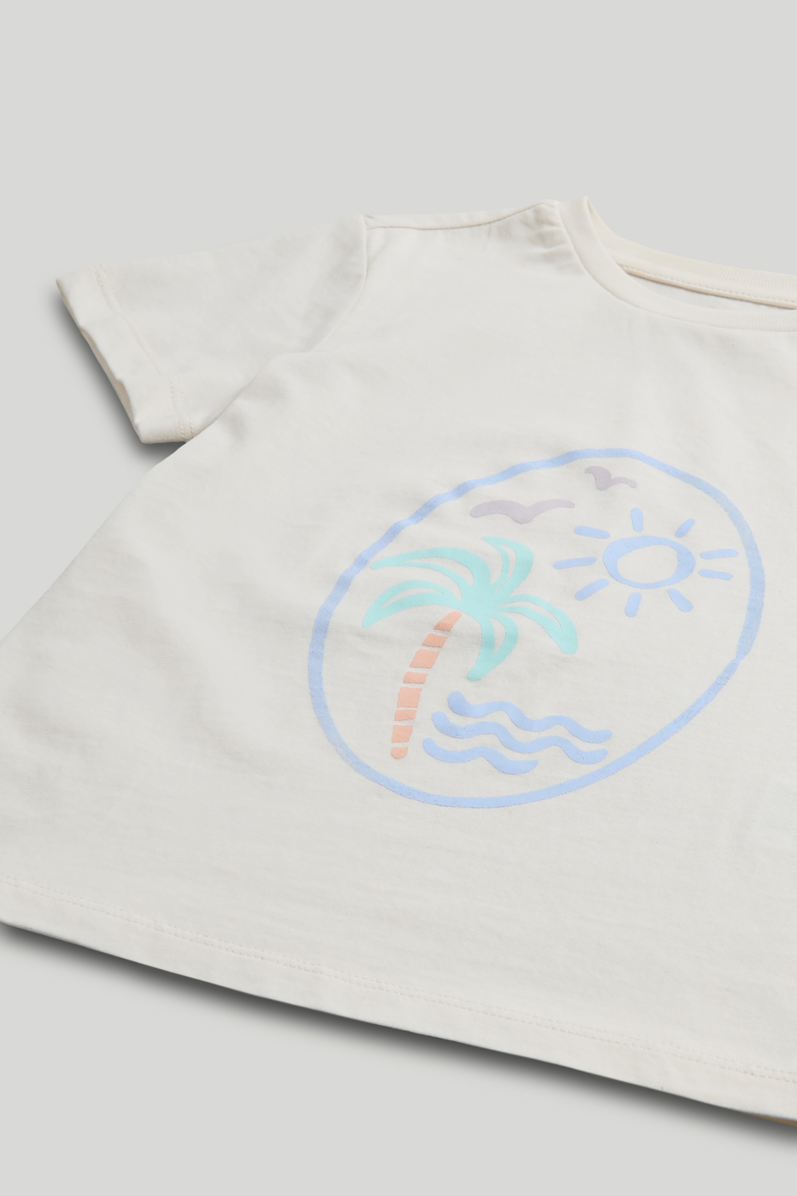 https://cdn.fynd.com/v2/falling-surf-7c8bb8/fyprod/wrkr/products/pictures/item/free/original/000000410404088001/lC3IJnX0cML-000000410404088001_3.jpg