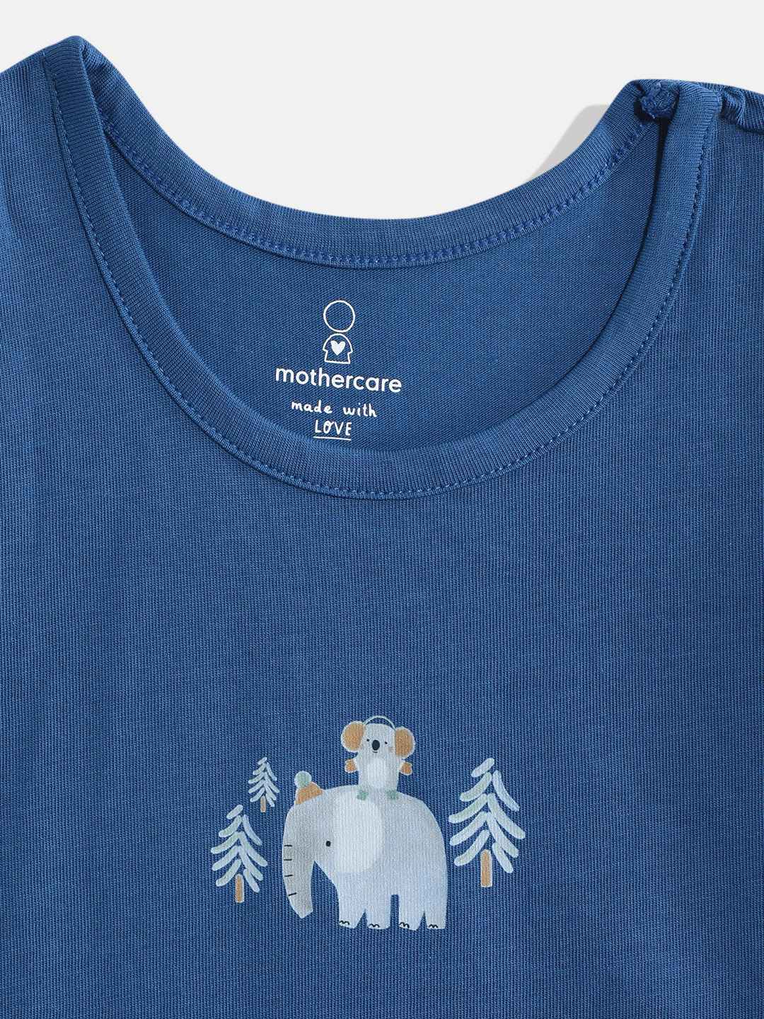 https://cdn.fynd.com/v2/falling-surf-7c8bb8/fyprod/wrkr/products/pictures/item/free/original/000000410404369001/wa_pLLrrPJ-MCGB01_3.jpg