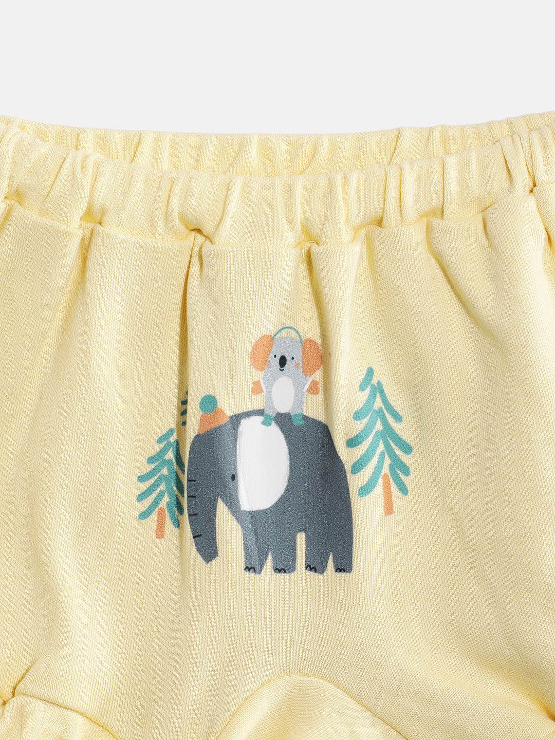 https://cdn.fynd.com/v2/falling-surf-7c8bb8/fyprod/wrkr/products/pictures/item/free/original/000000410404383001/zuhmlop8agk-MCGUS01_3.jpg