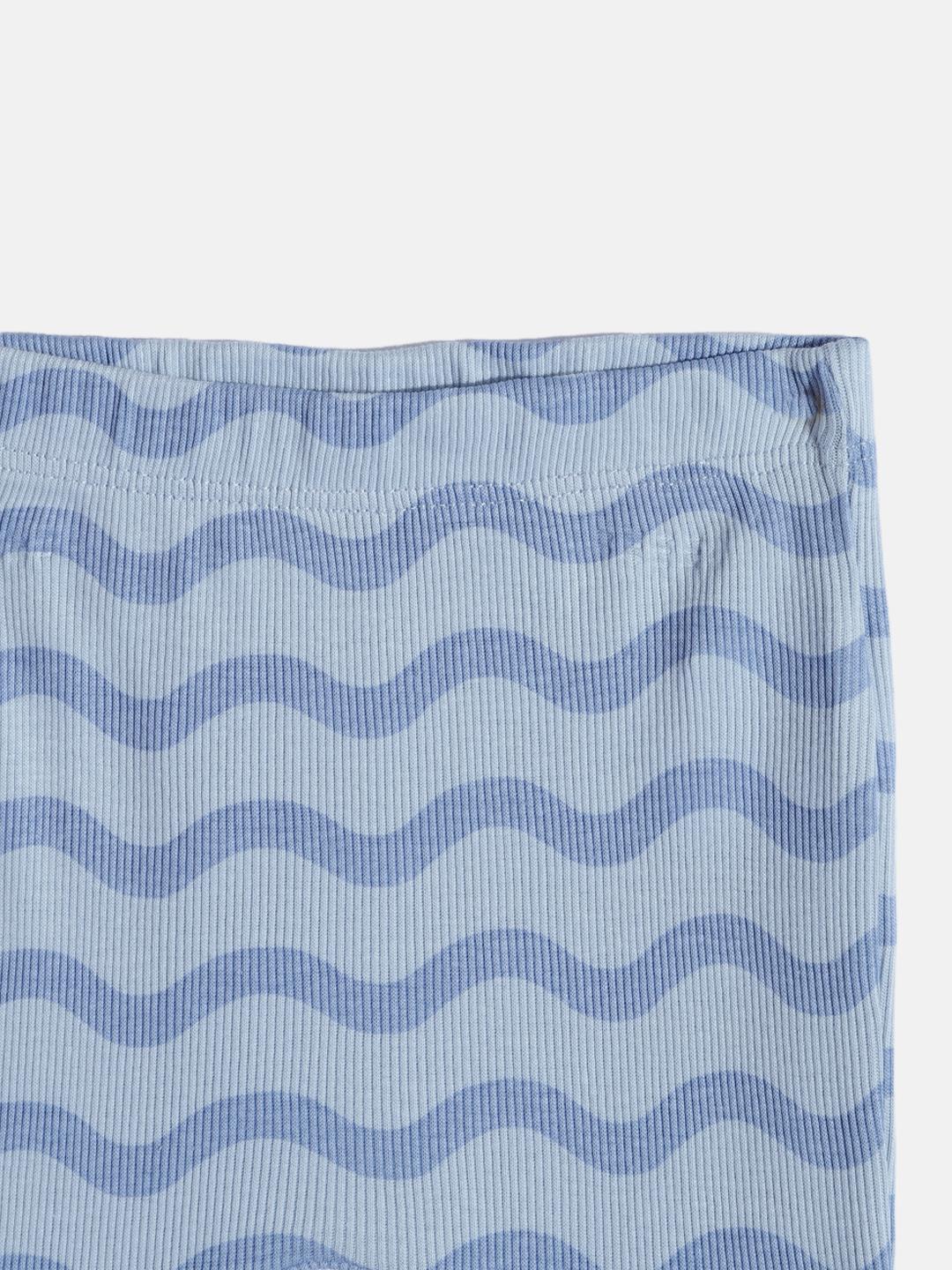 https://cdn.fynd.com/v2/falling-surf-7c8bb8/fyprod/wrkr/products/pictures/item/free/original/000000410404689001/TlO26aaD8R0-000000410404689001_6.jpg