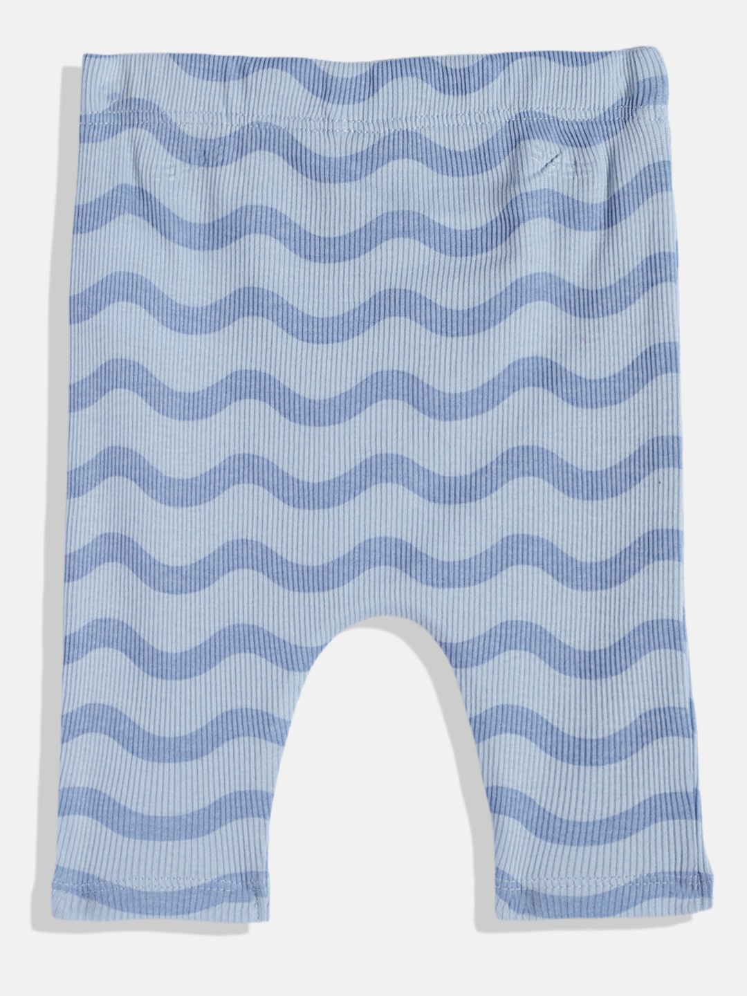 https://cdn.fynd.com/v2/falling-surf-7c8bb8/fyprod/wrkr/products/pictures/item/free/original/000000410404689001/tpYxA3jLRsN-000000410404689001_5.jpg