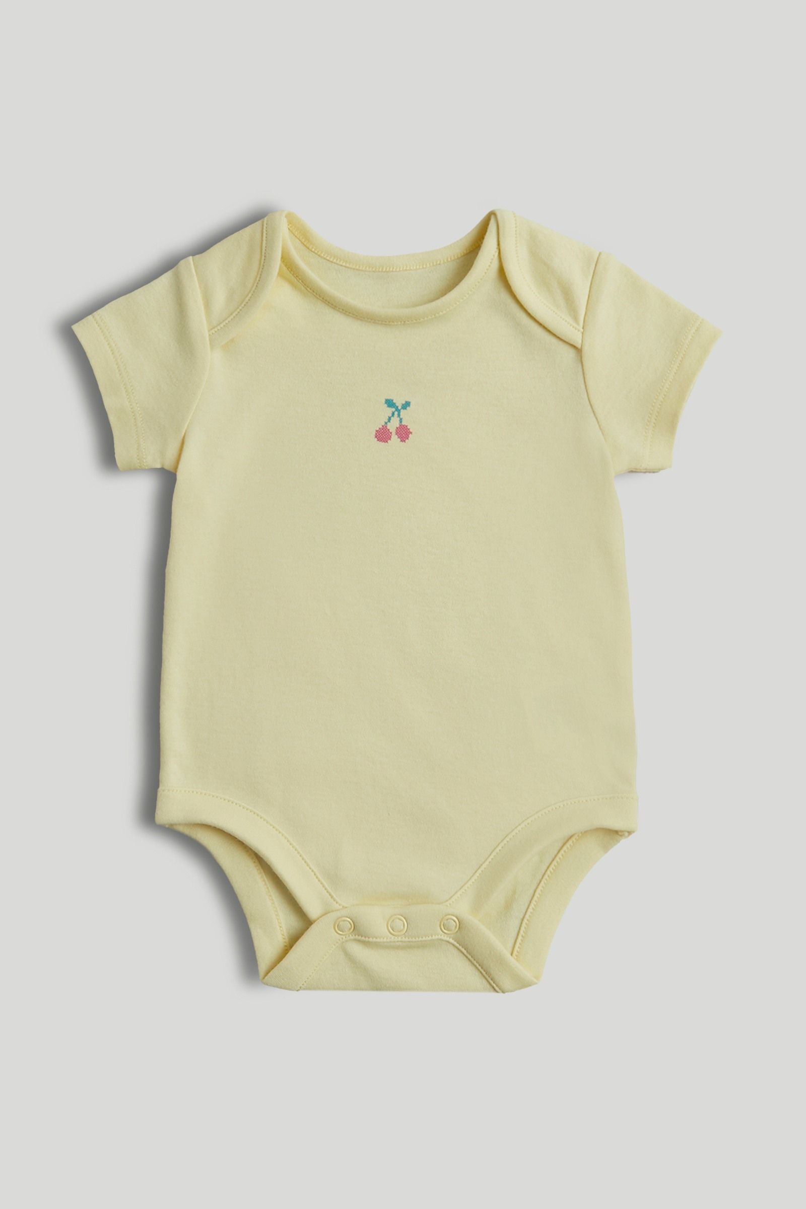 https://cdn.fynd.com/v2/falling-surf-7c8bb8/fyprod/wrkr/products/pictures/item/free/original/000000410404703001/QasrxlC_E6-000000410404703001_4.jpg