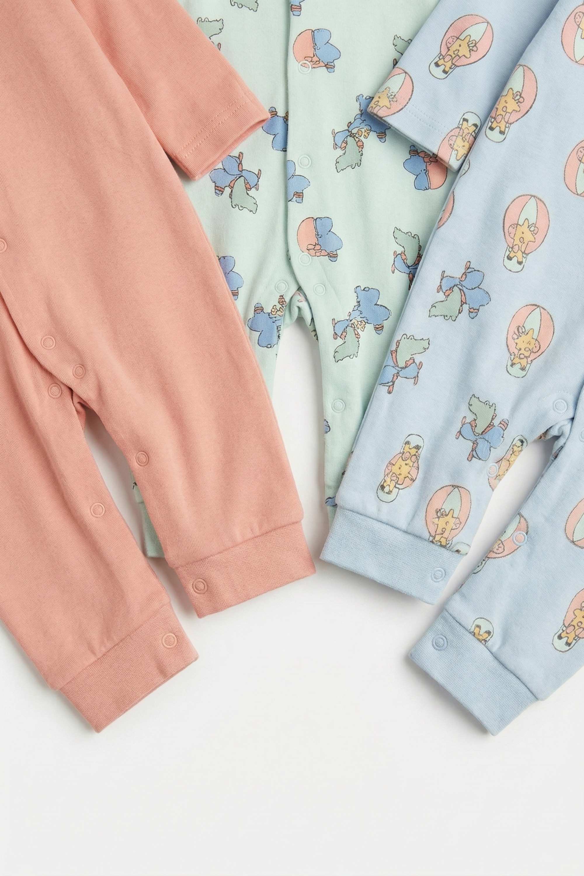 https://cdn.fynd.com/v2/falling-surf-7c8bb8/fyprod/wrkr/products/pictures/item/free/original/000000410404860001/bafwsB1_KST-000000410404860001_7.jpg