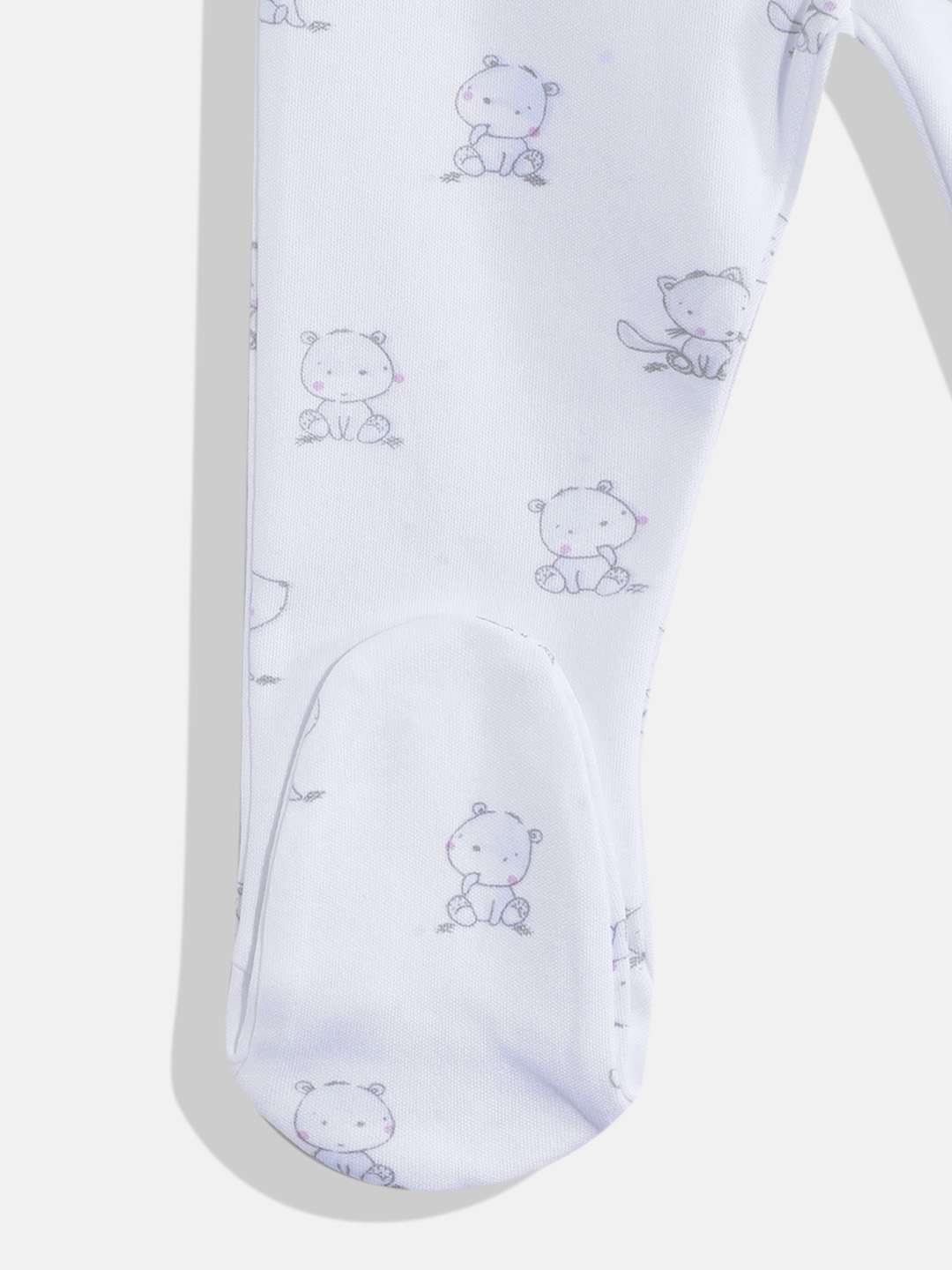 https://cdn.fynd.com/v2/falling-surf-7c8bb8/fyprod/wrkr/products/pictures/item/free/original/000000410405136001/Mh7tfQHFJPe-410405136001_5.jpg