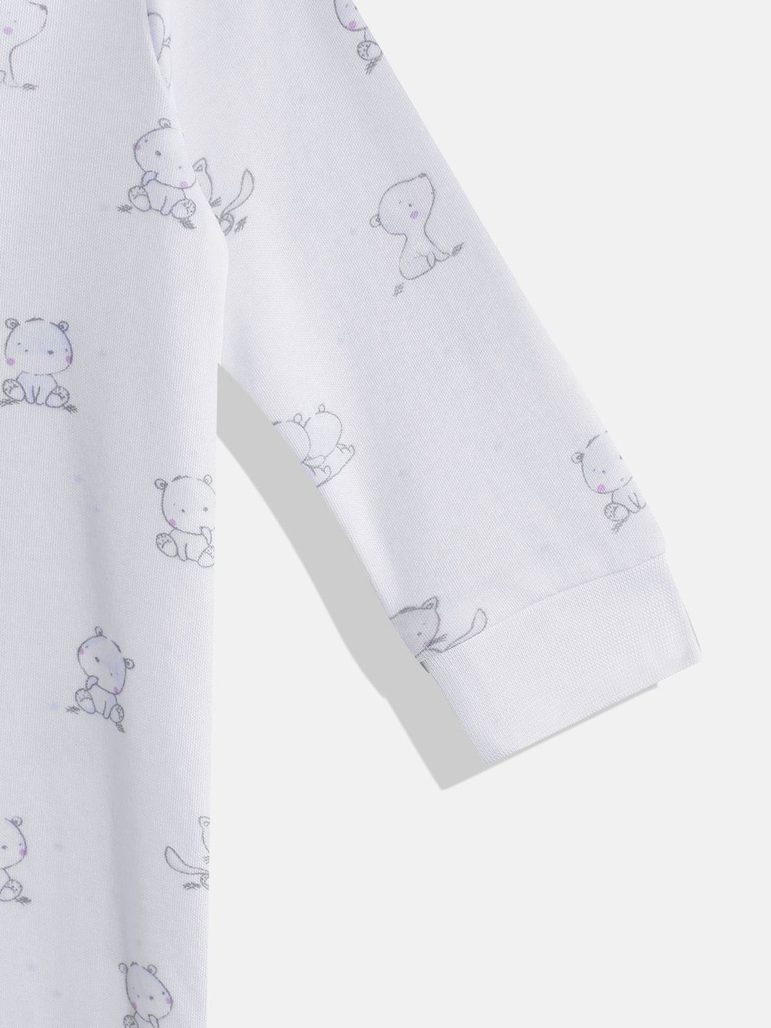 https://cdn.fynd.com/v2/falling-surf-7c8bb8/fyprod/wrkr/products/pictures/item/free/original/000000410405142001/biY9Owwi1lo-410405142001_5.jpg