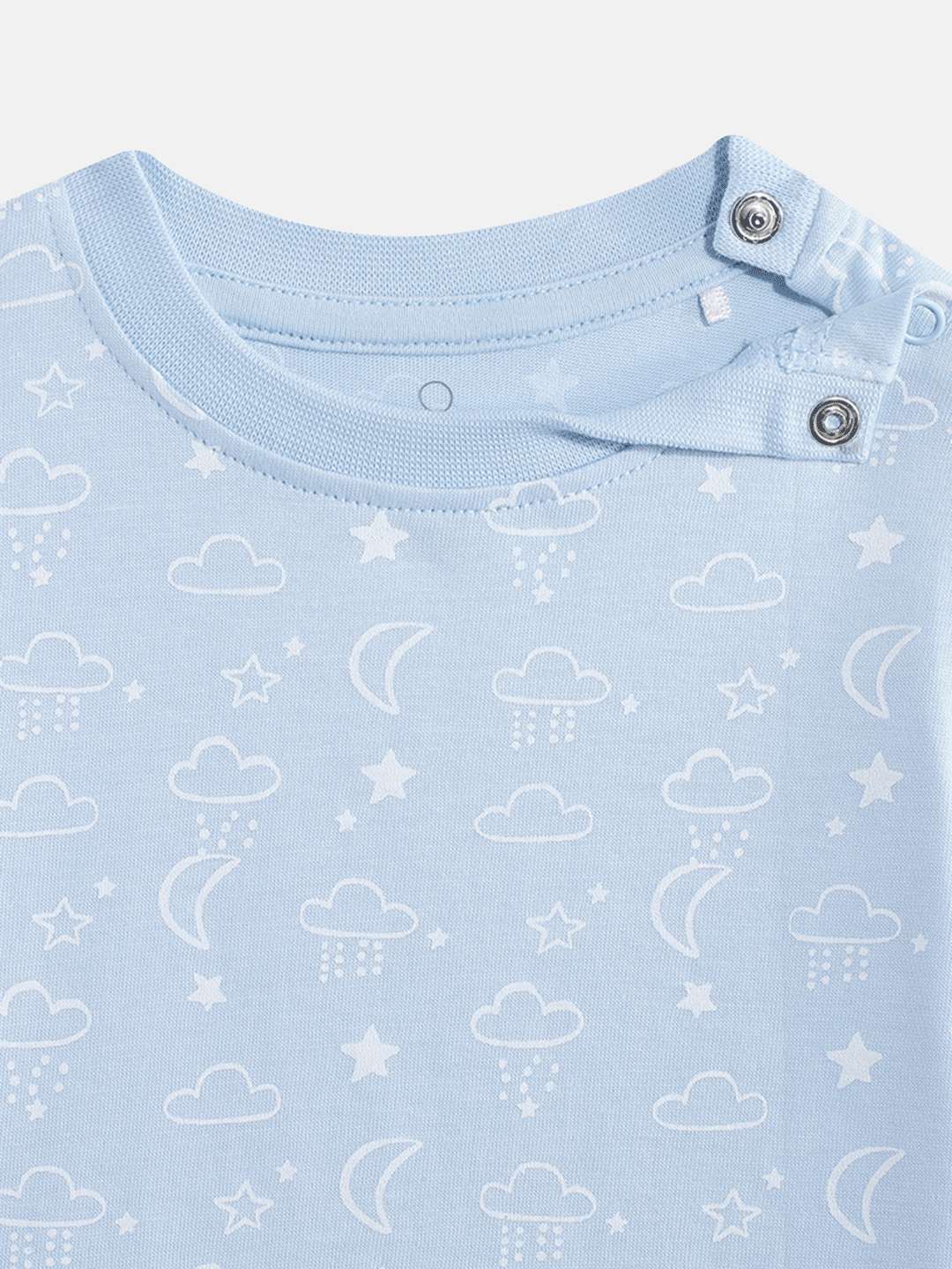 https://cdn.fynd.com/v2/falling-surf-7c8bb8/fyprod/wrkr/products/pictures/item/free/original/000000410405146001/PiFxraZLfXA-410405146001_12.jpg