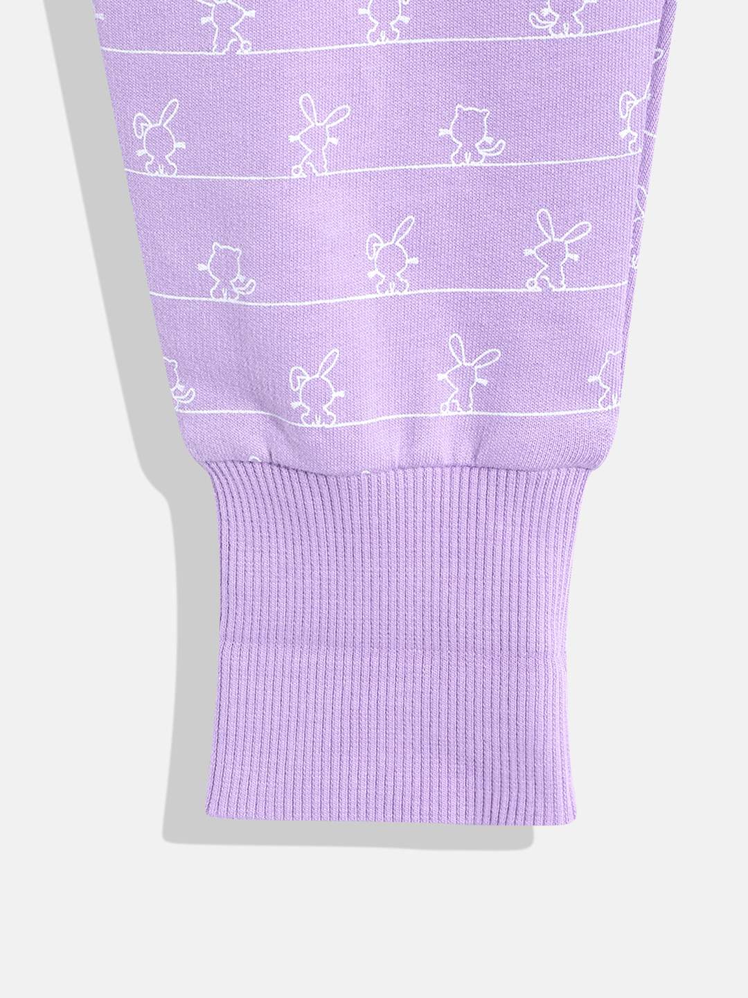 https://cdn.fynd.com/v2/falling-surf-7c8bb8/fyprod/wrkr/products/pictures/item/free/original/000000410405199001/vAWqKd-hCbk-GG25168_4.jpg