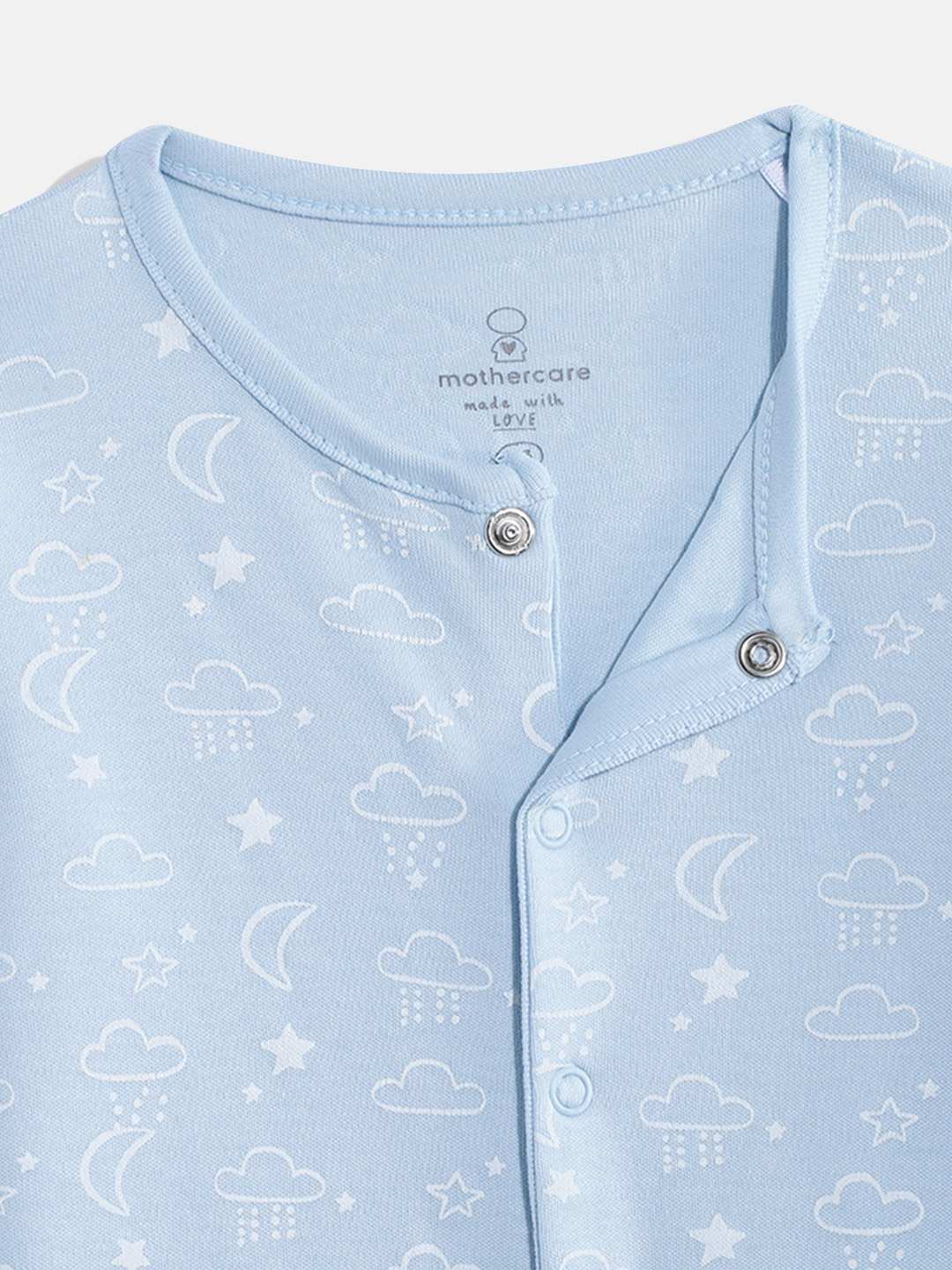 https://cdn.fynd.com/v2/falling-surf-7c8bb8/fyprod/wrkr/products/pictures/item/free/original/000000410405213001/TMk3QngOk_H-410405213001_13.jpg