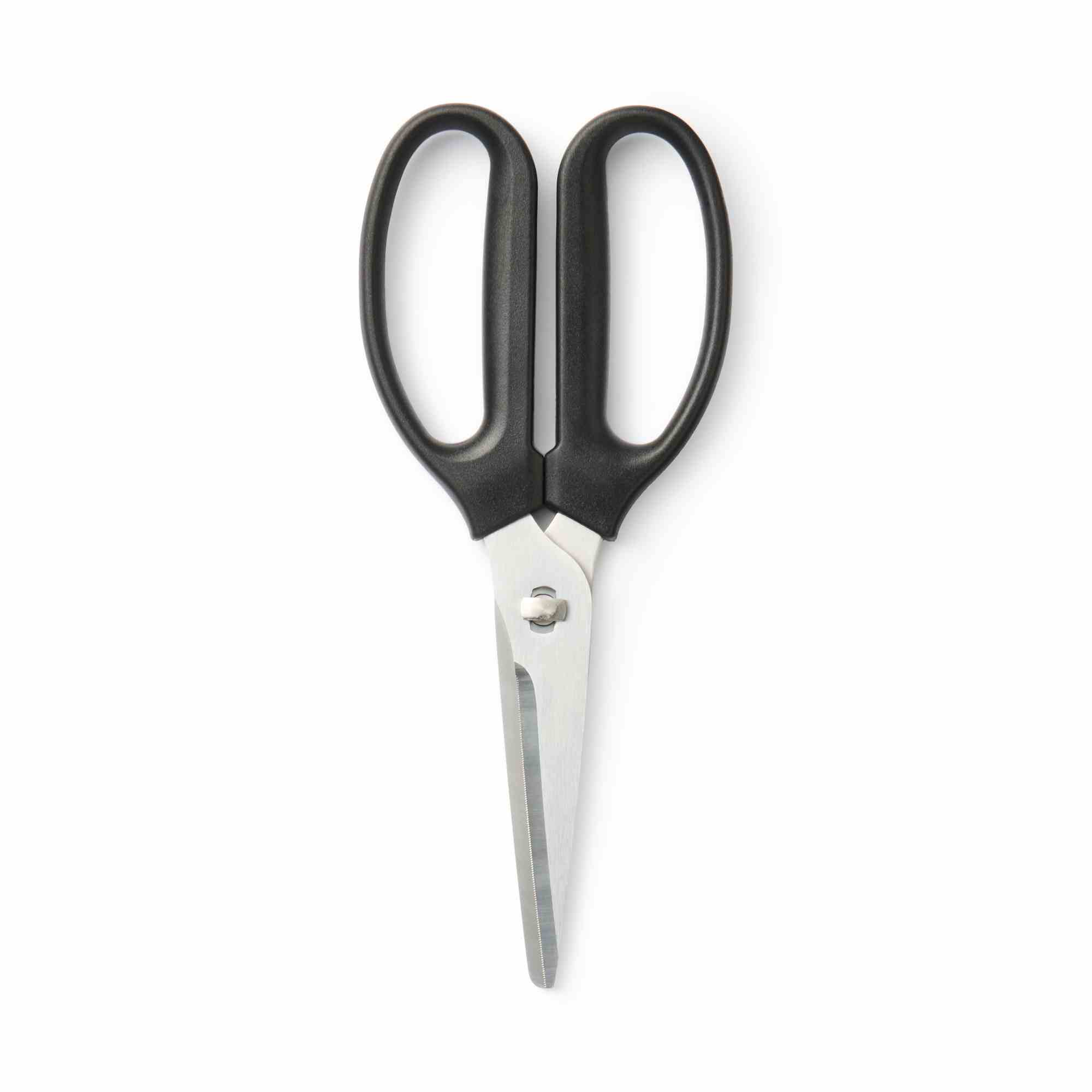 Detachable and washable kitchen scissors