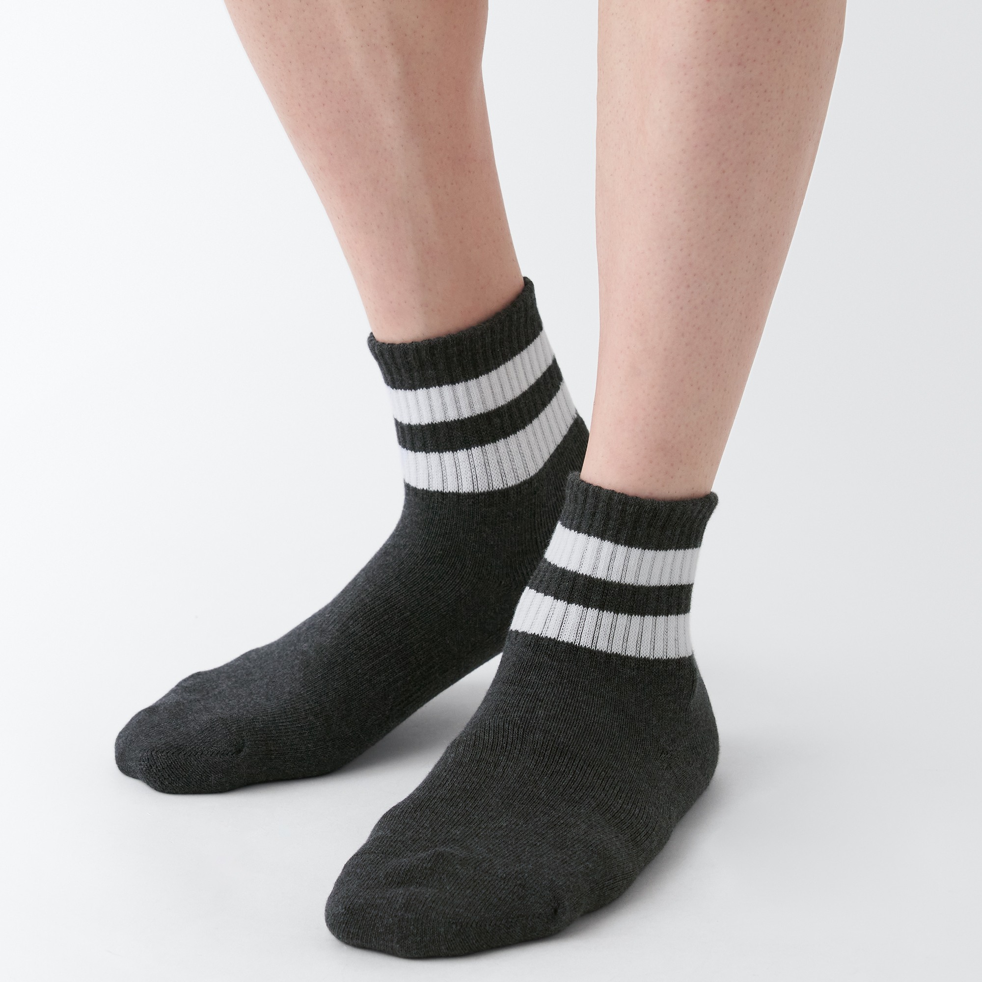 Right Angle Pile Short Socks(Line)